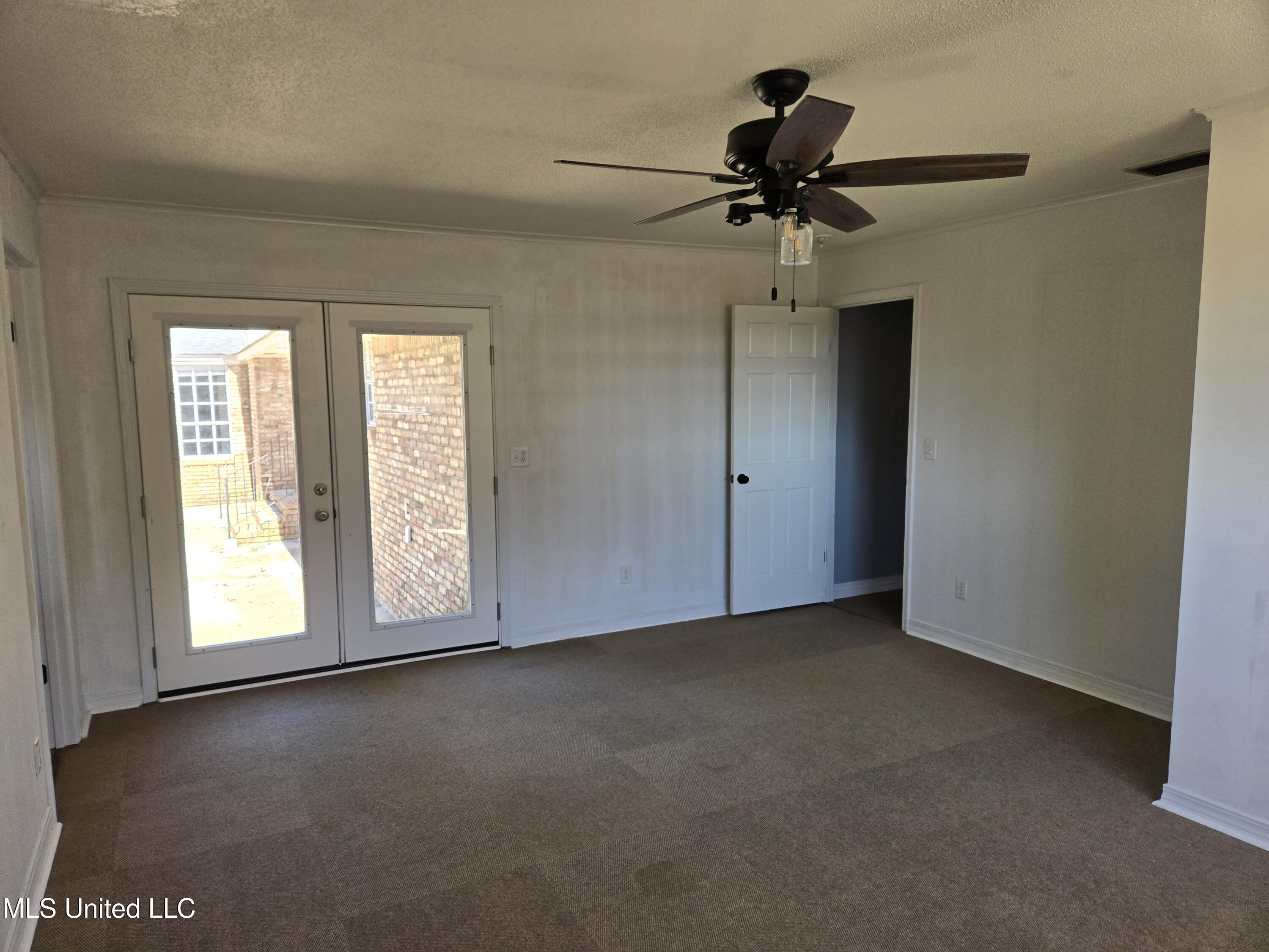 13165 Highway 613 Property Photo 26