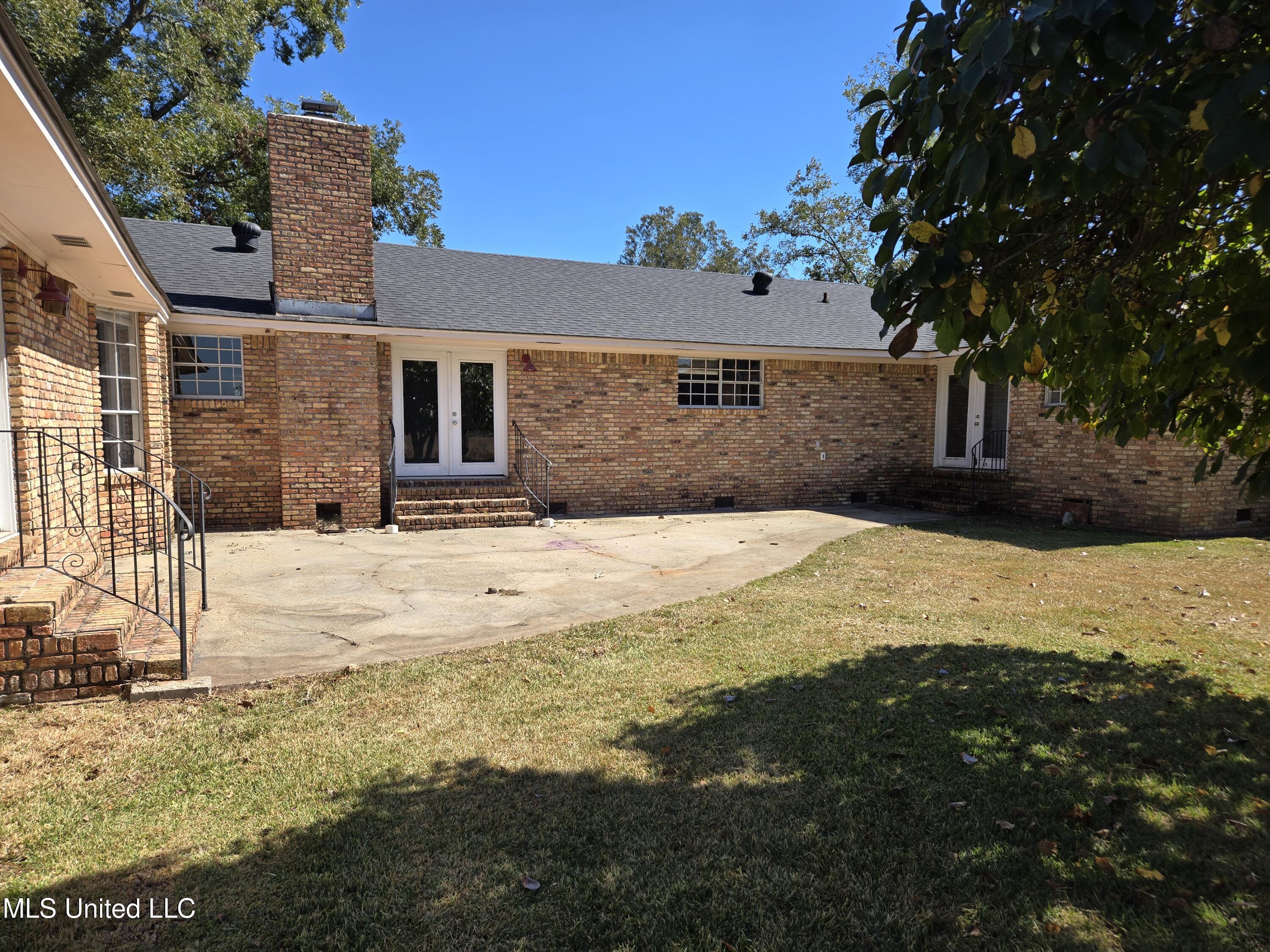 13165 Highway 613 Property Photo 30