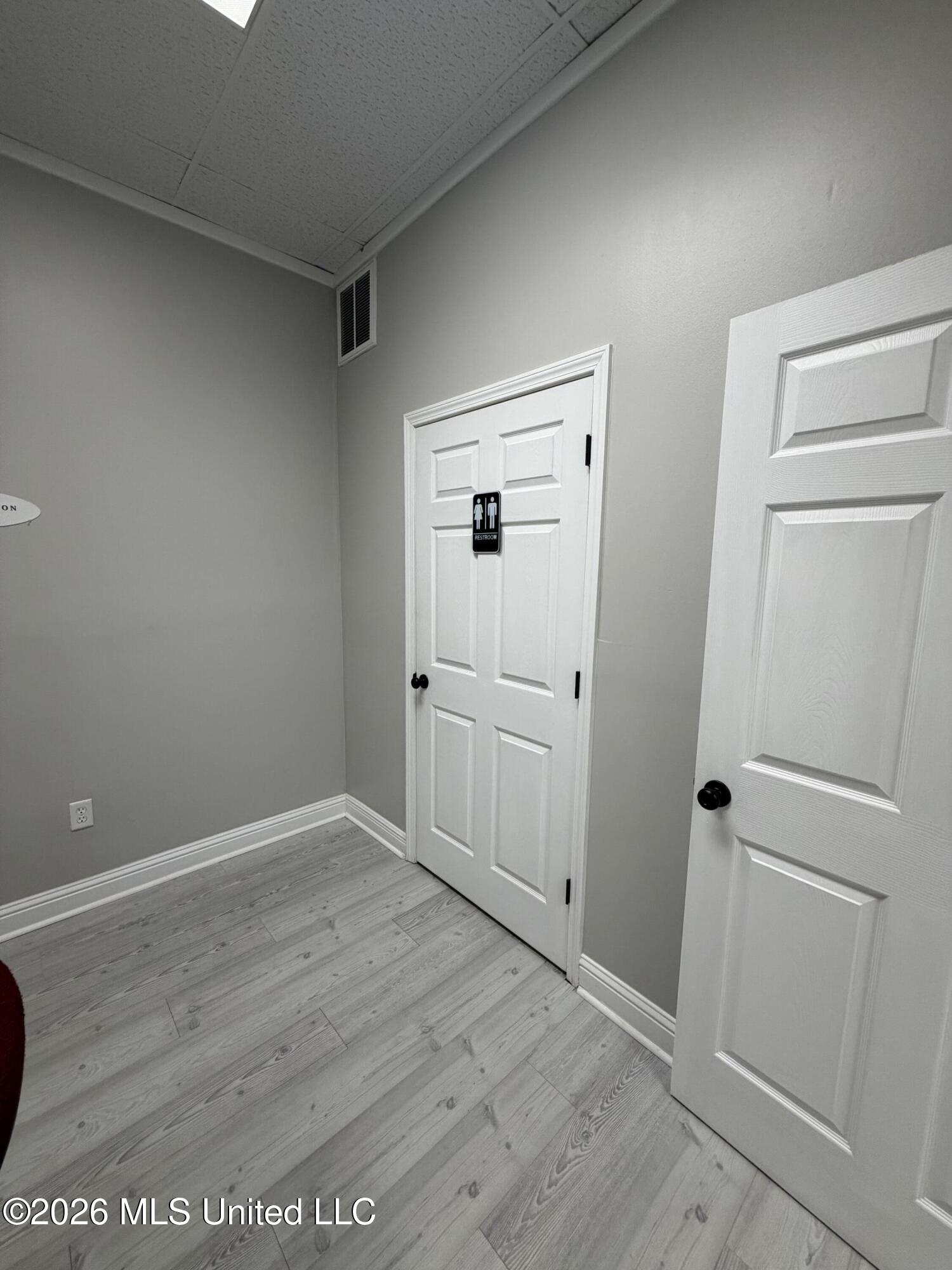 912 Convent Avenue Property Photo 11