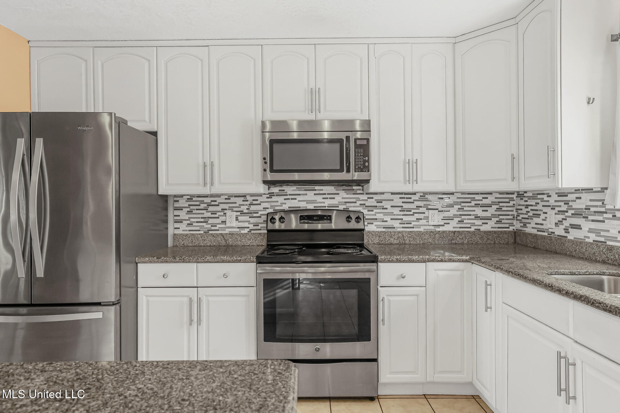 109 S S Wright Avenue Property Photo 14