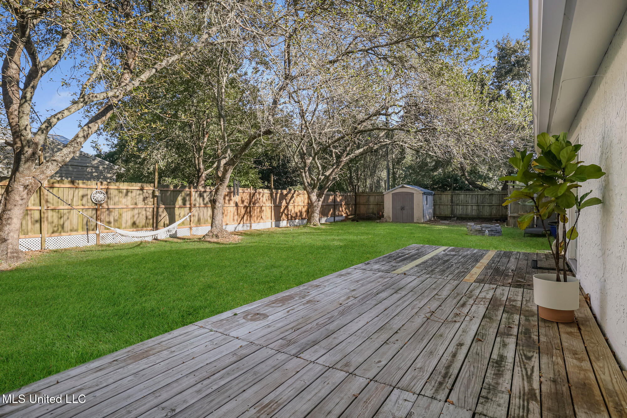 109 S S Wright Avenue Property Photo 31