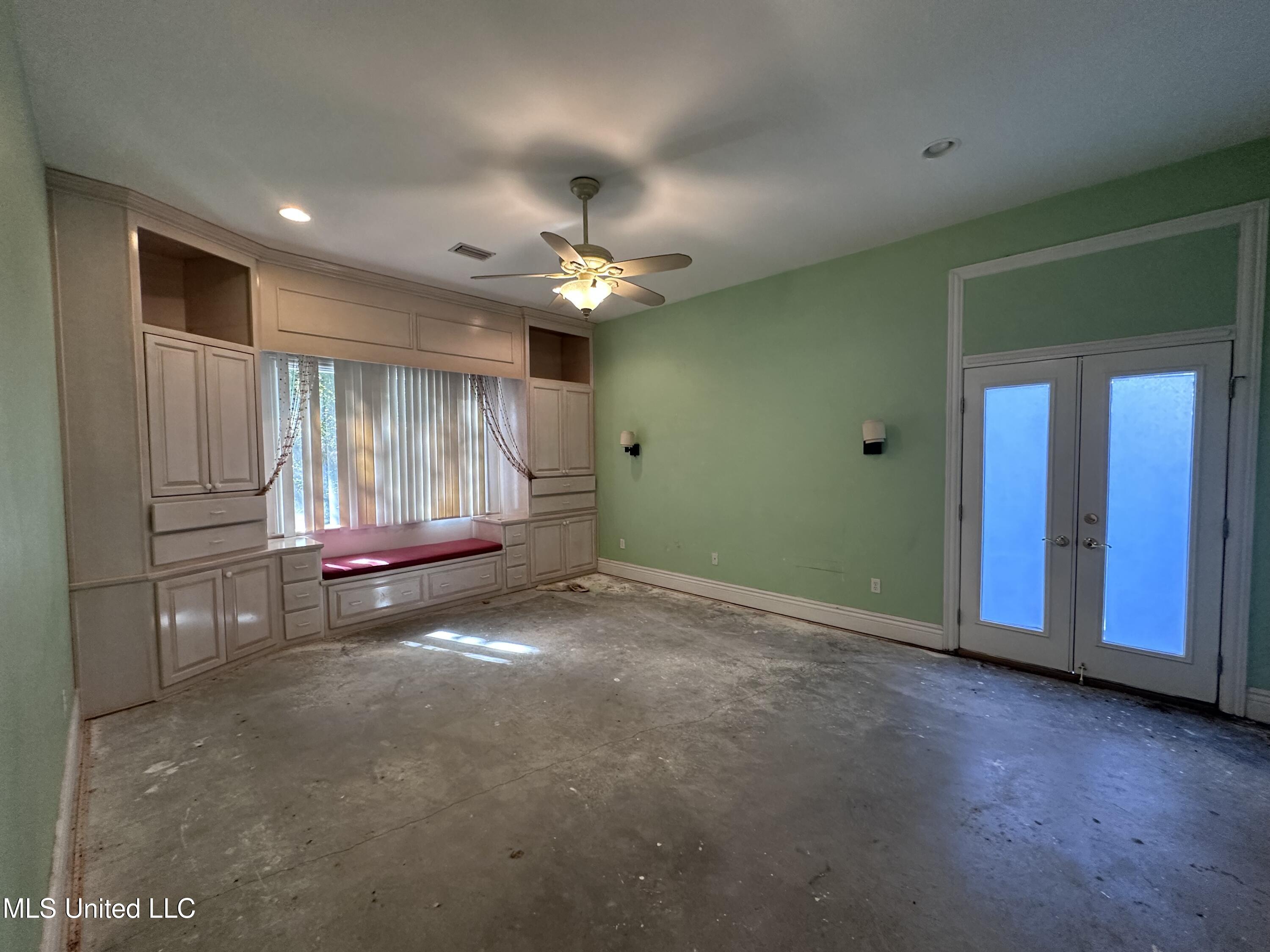 721 24th Street Property Photo 10