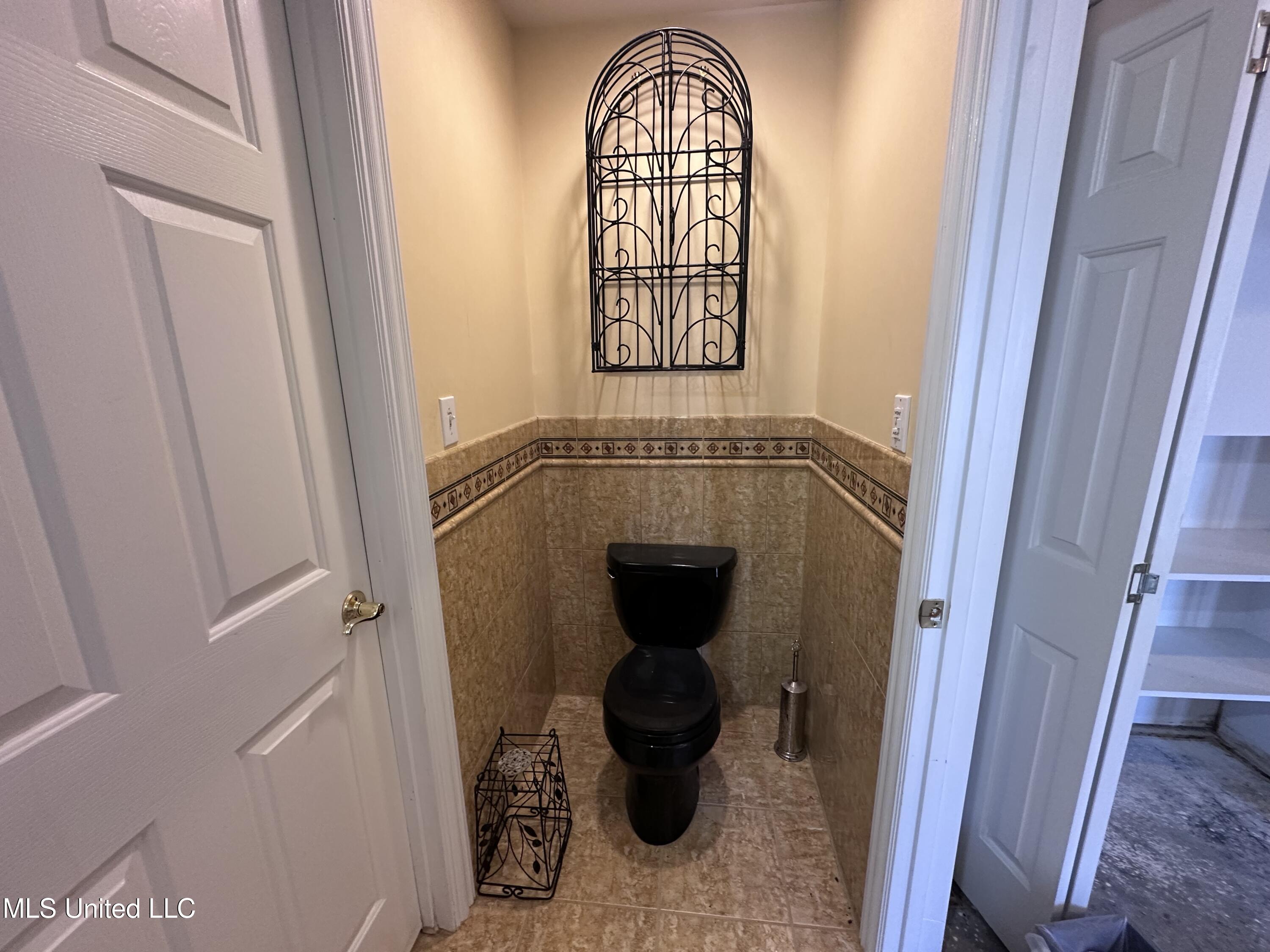 721 24th Street Property Photo 18