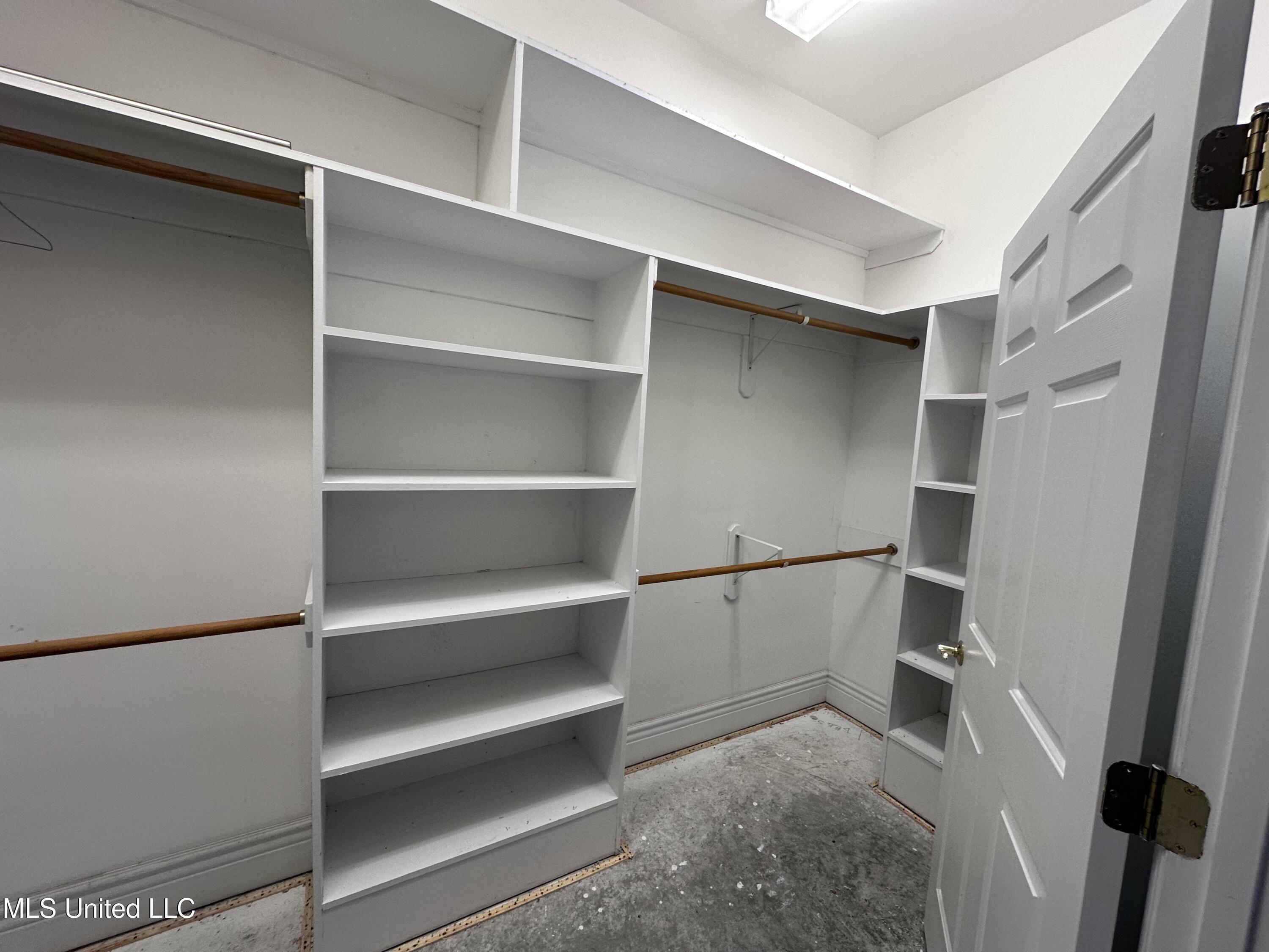 721 24th Street Property Photo 21