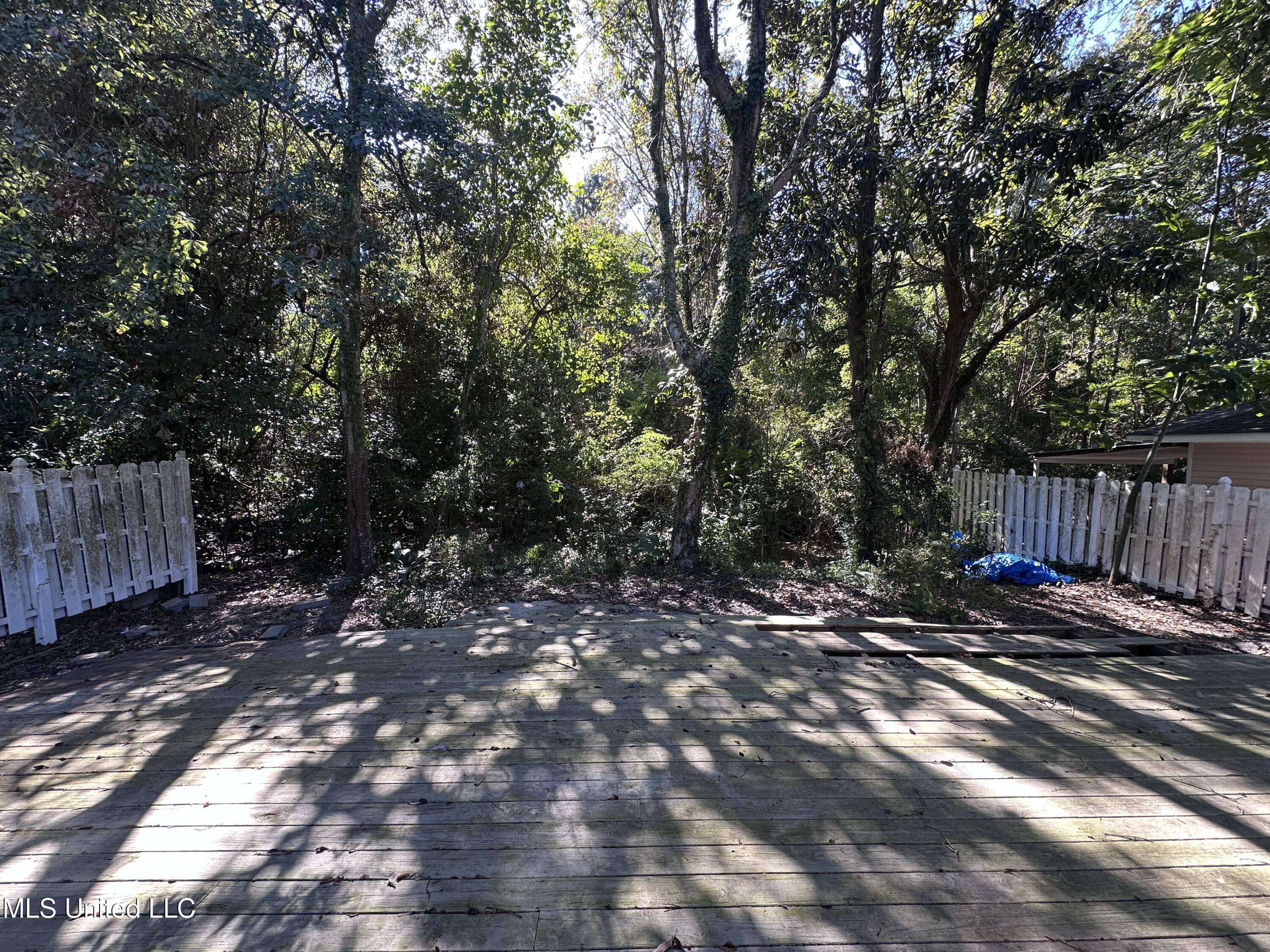 721 24th Street Property Photo 23