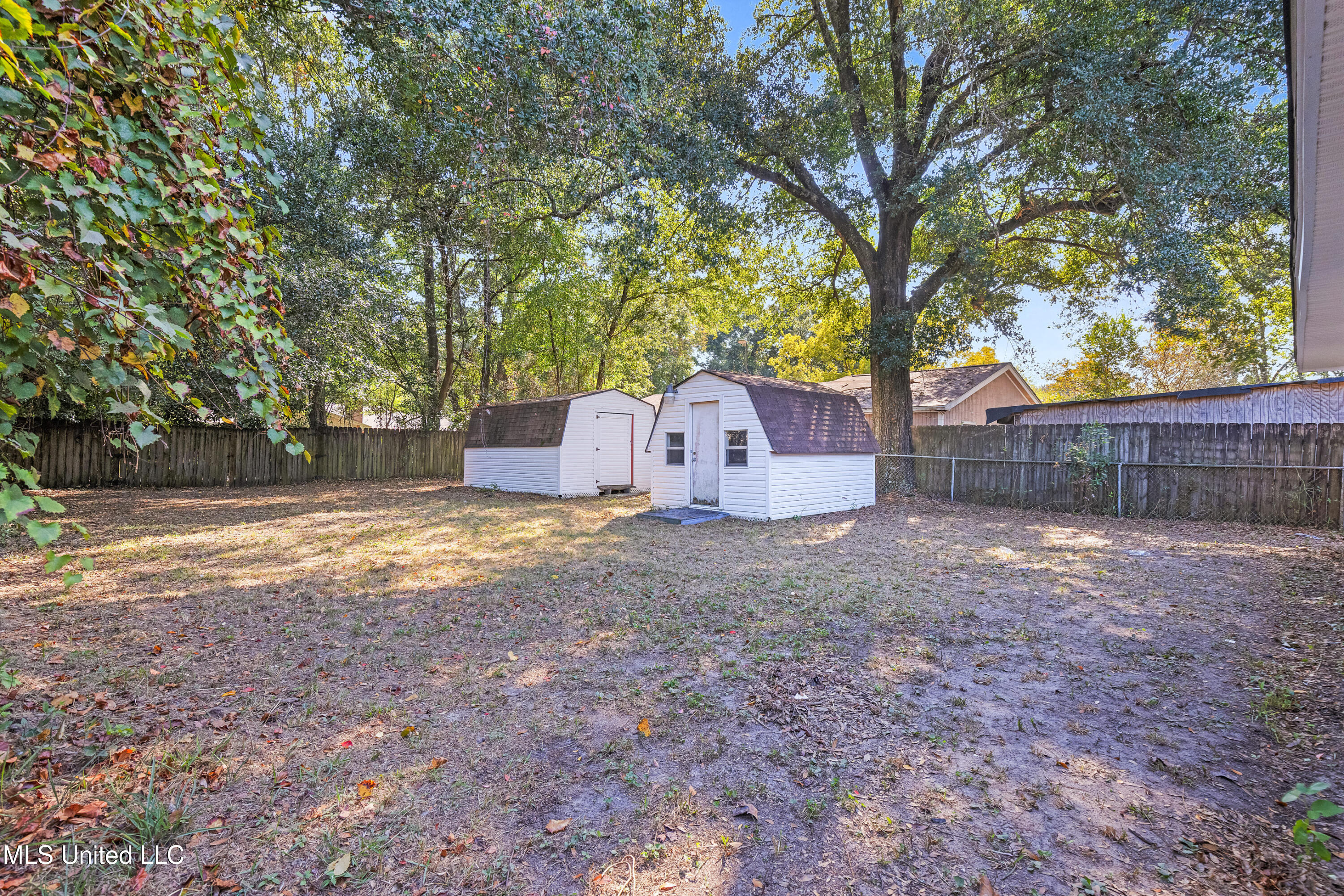 2602 Kenneth Avenue Property Photo 18