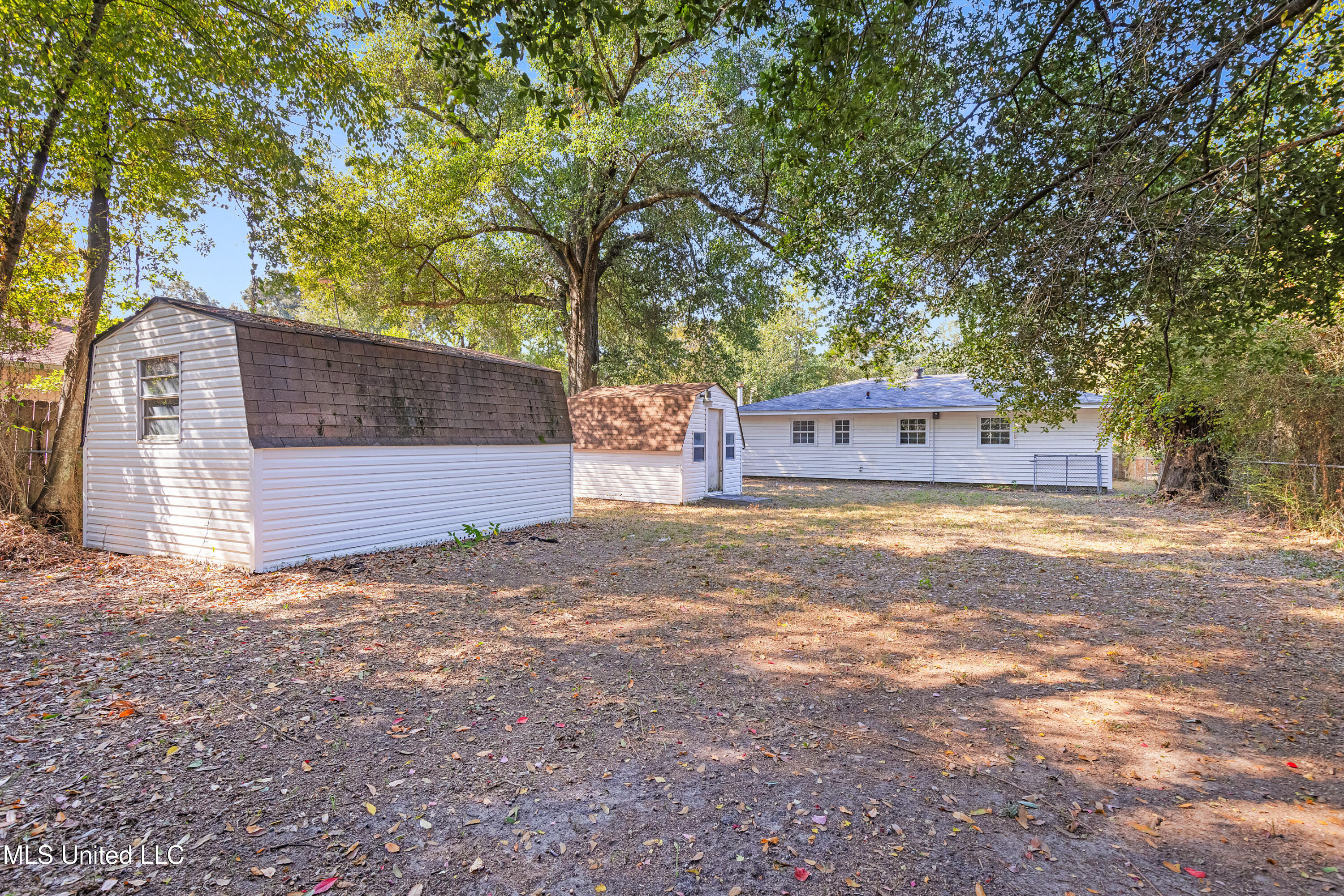 2602 Kenneth Avenue Property Photo 19