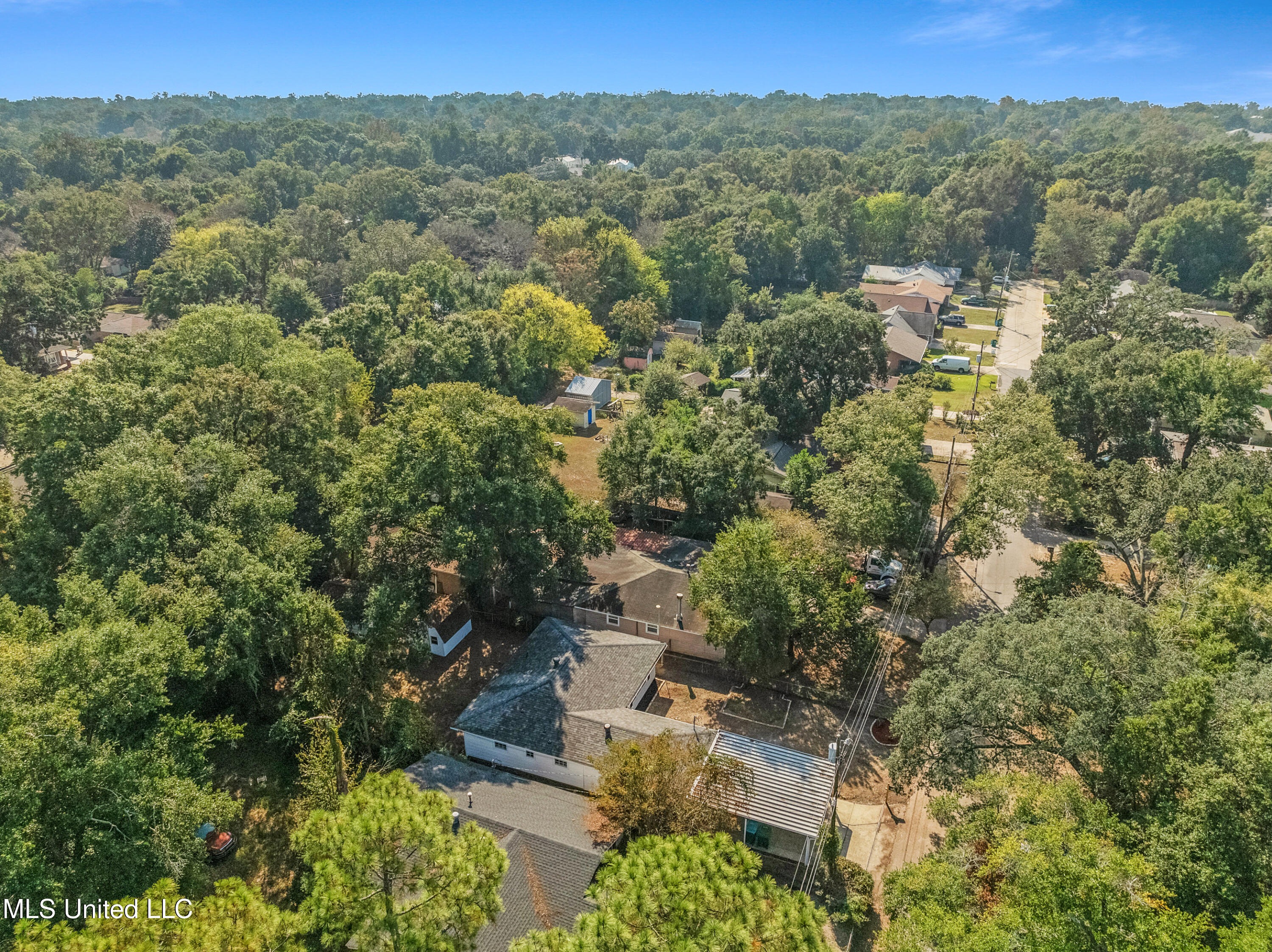 2602 Kenneth Avenue Property Photo 21