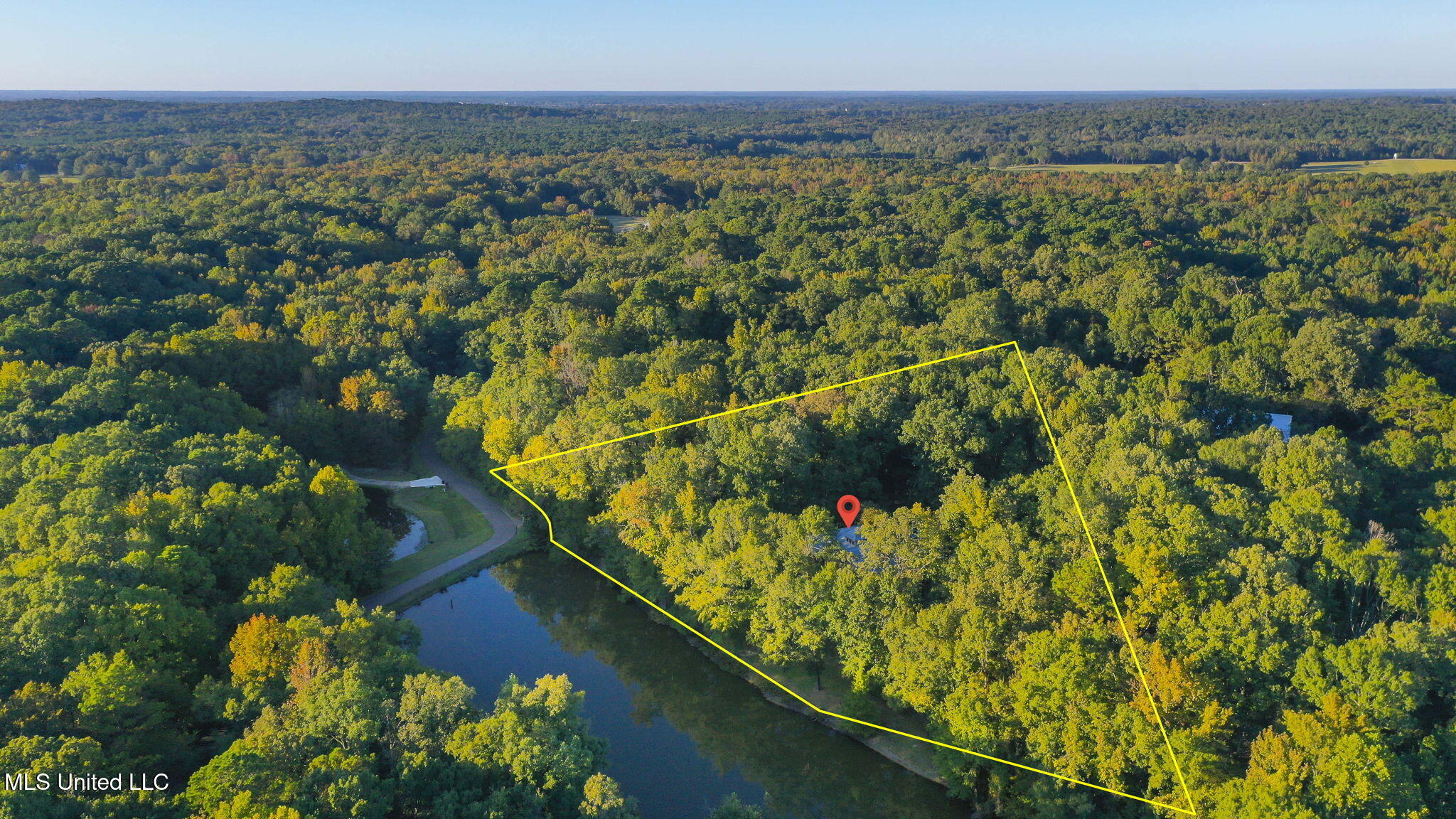 19 Devonshire Way Property Photo 3