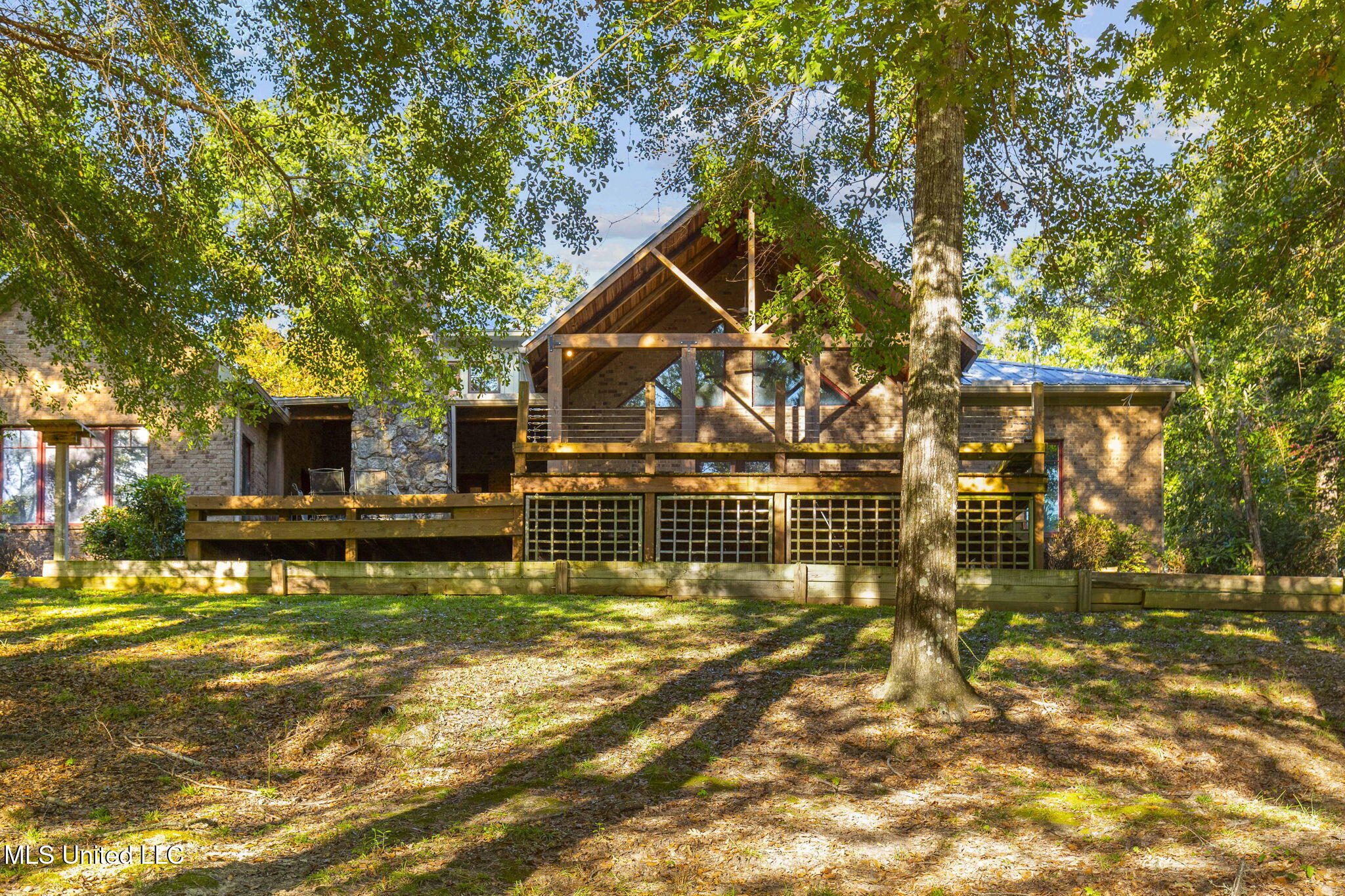 19 Devonshire Way Property Photo 4