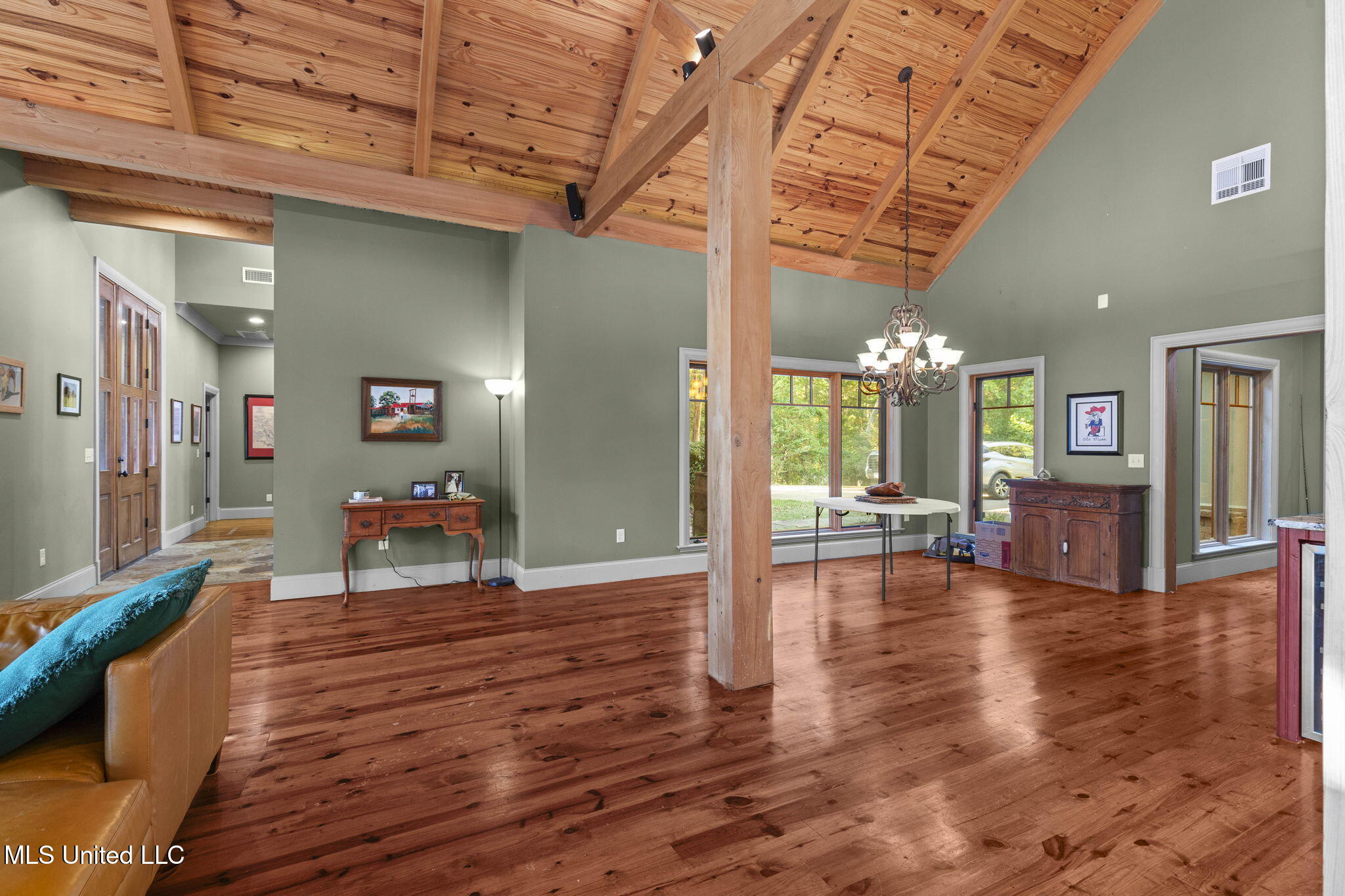 19 Devonshire Way Property Photo 27