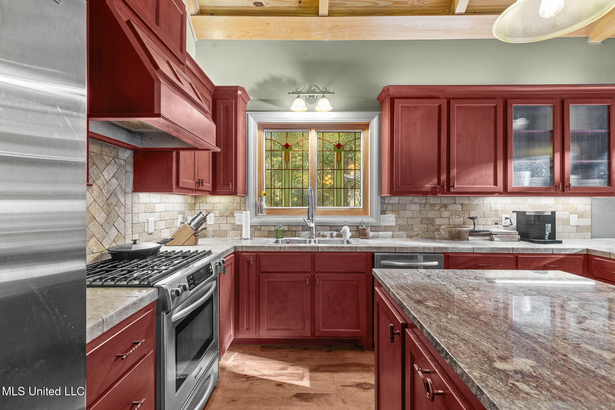 19 Devonshire Way Property Photo 33