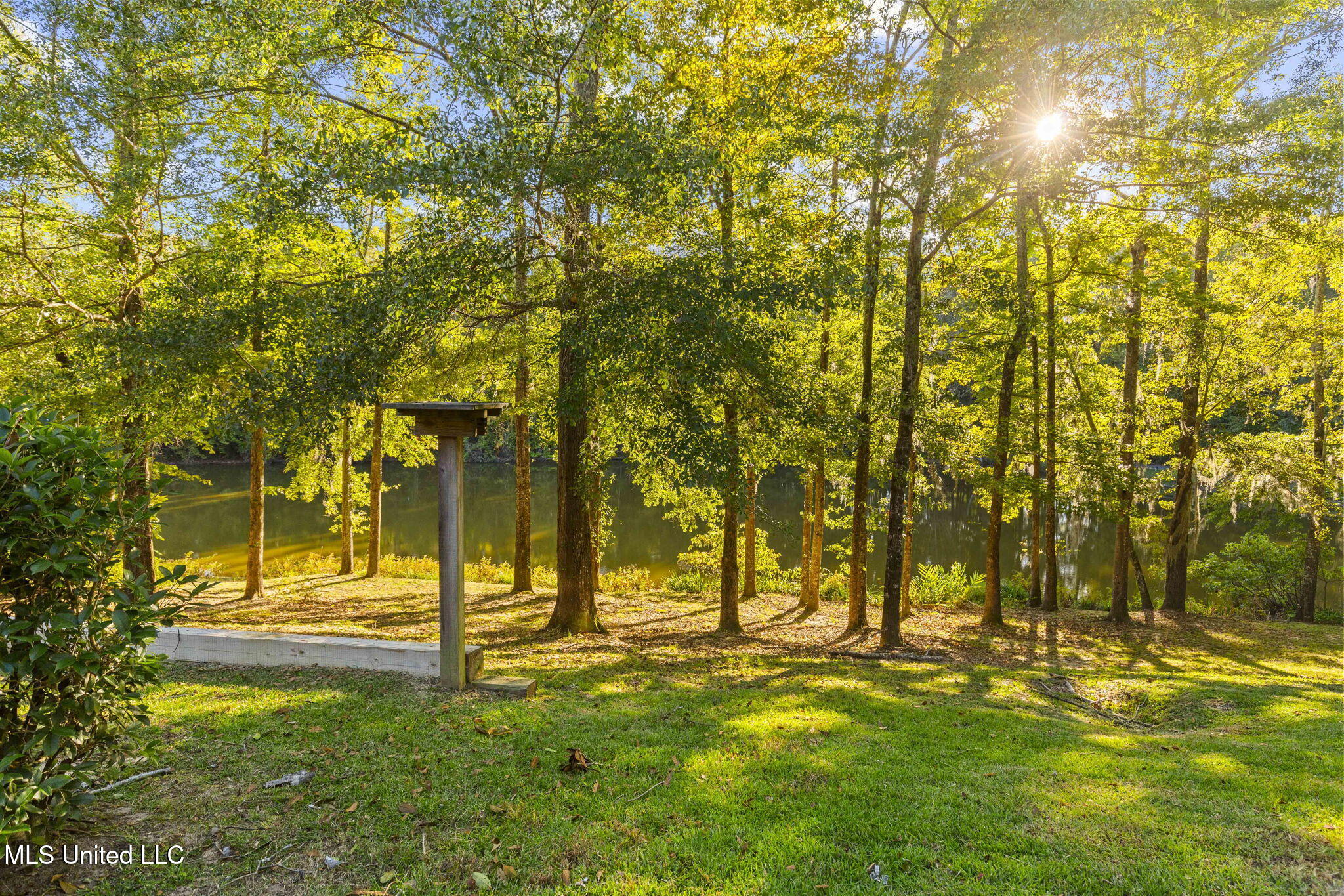 19 Devonshire Way Property Photo 60