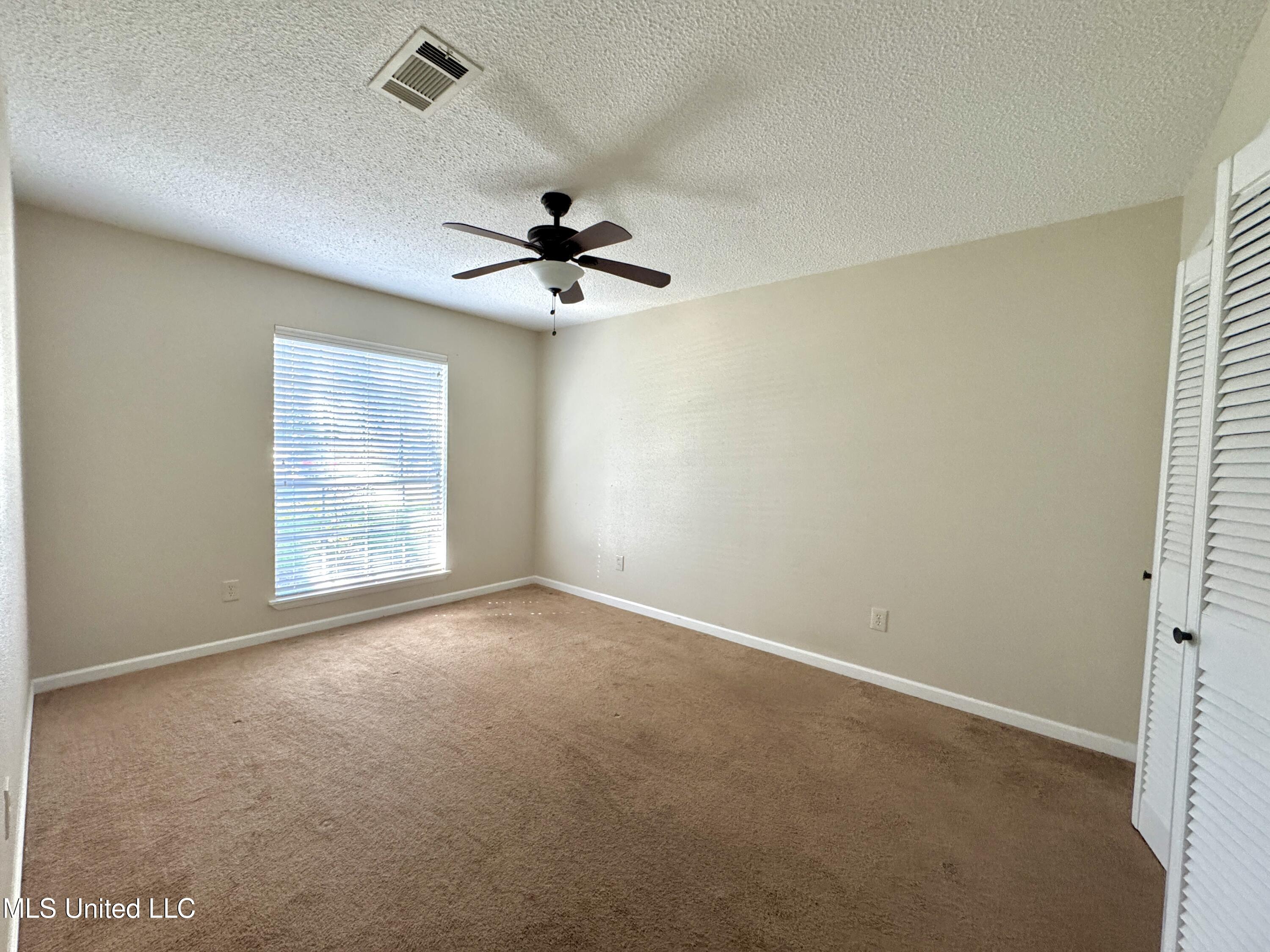 304 Fairview Drive Property Photo 17