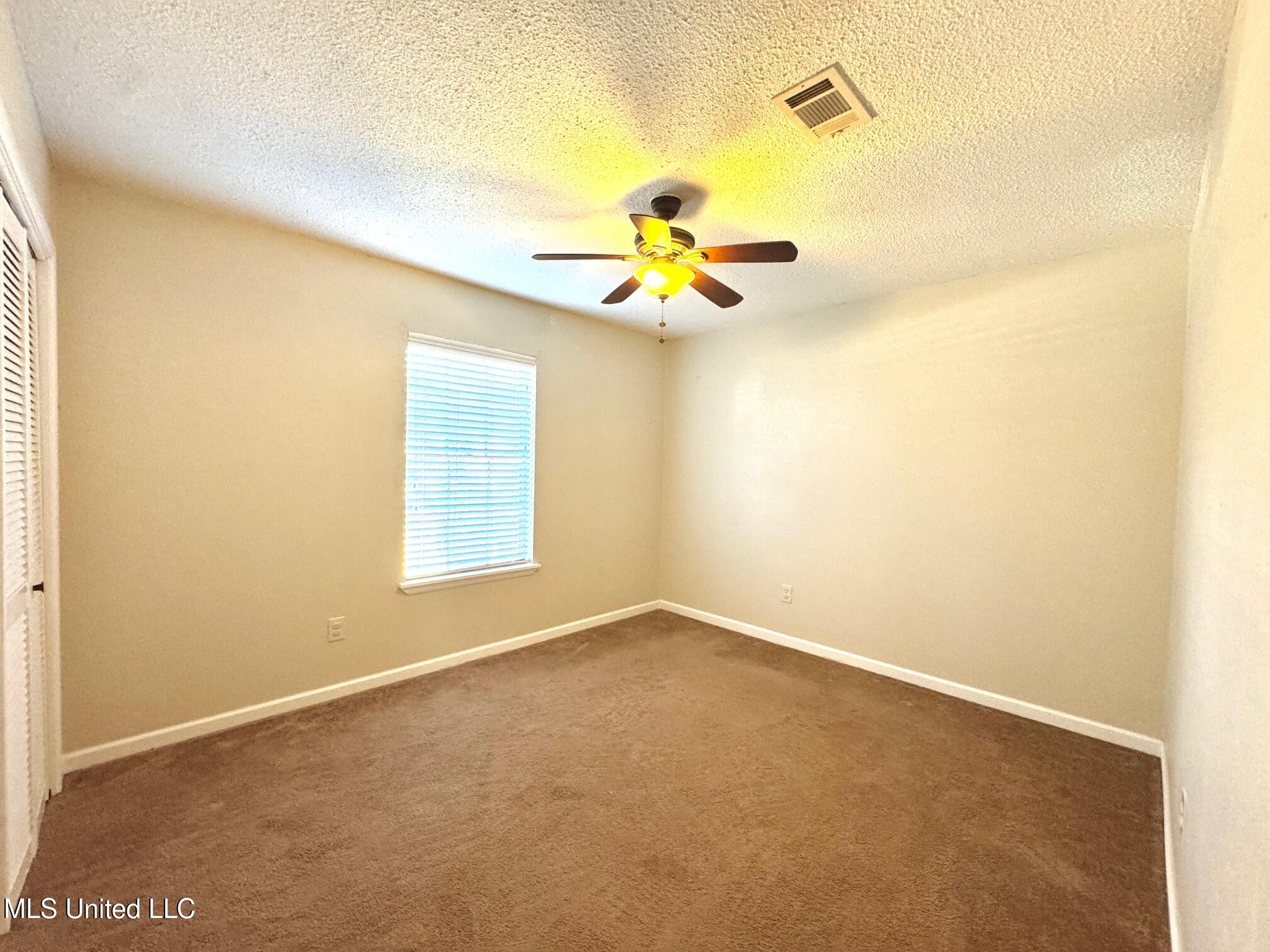 304 Fairview Drive Property Photo 24