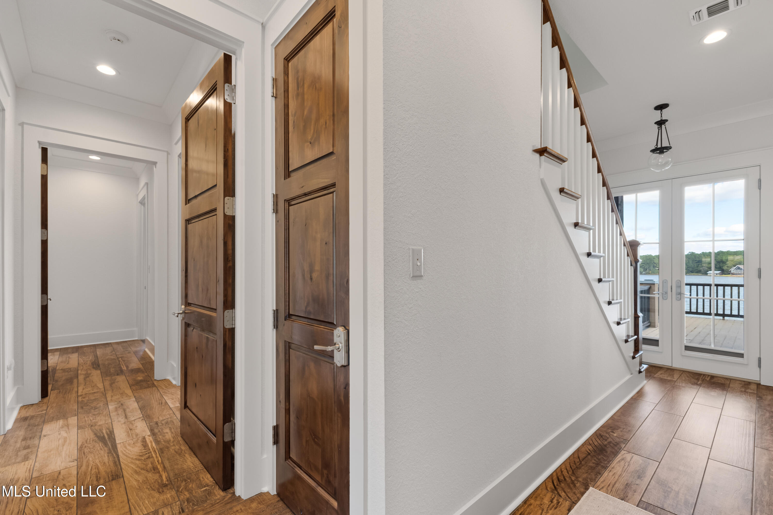 59 Log Wagon Trail Property Photo 19