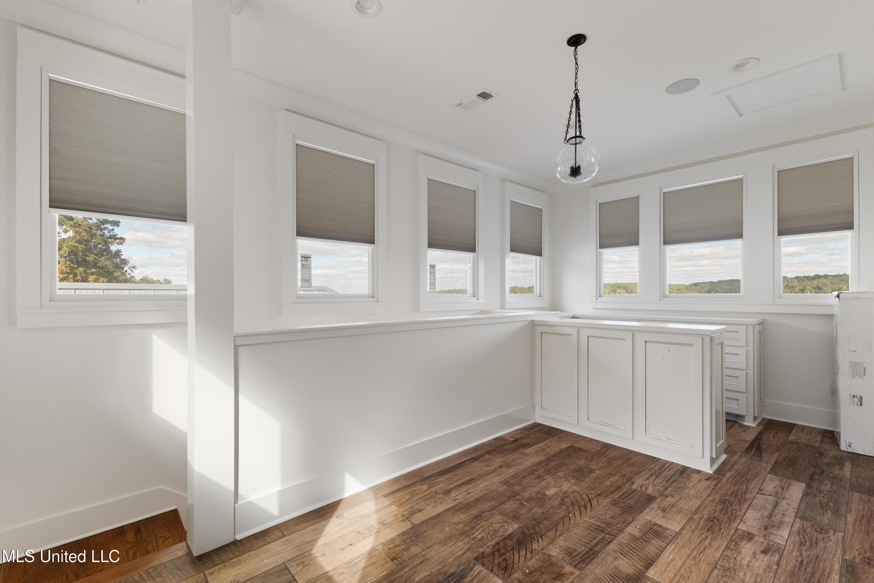 59 Log Wagon Trail Property Photo 32