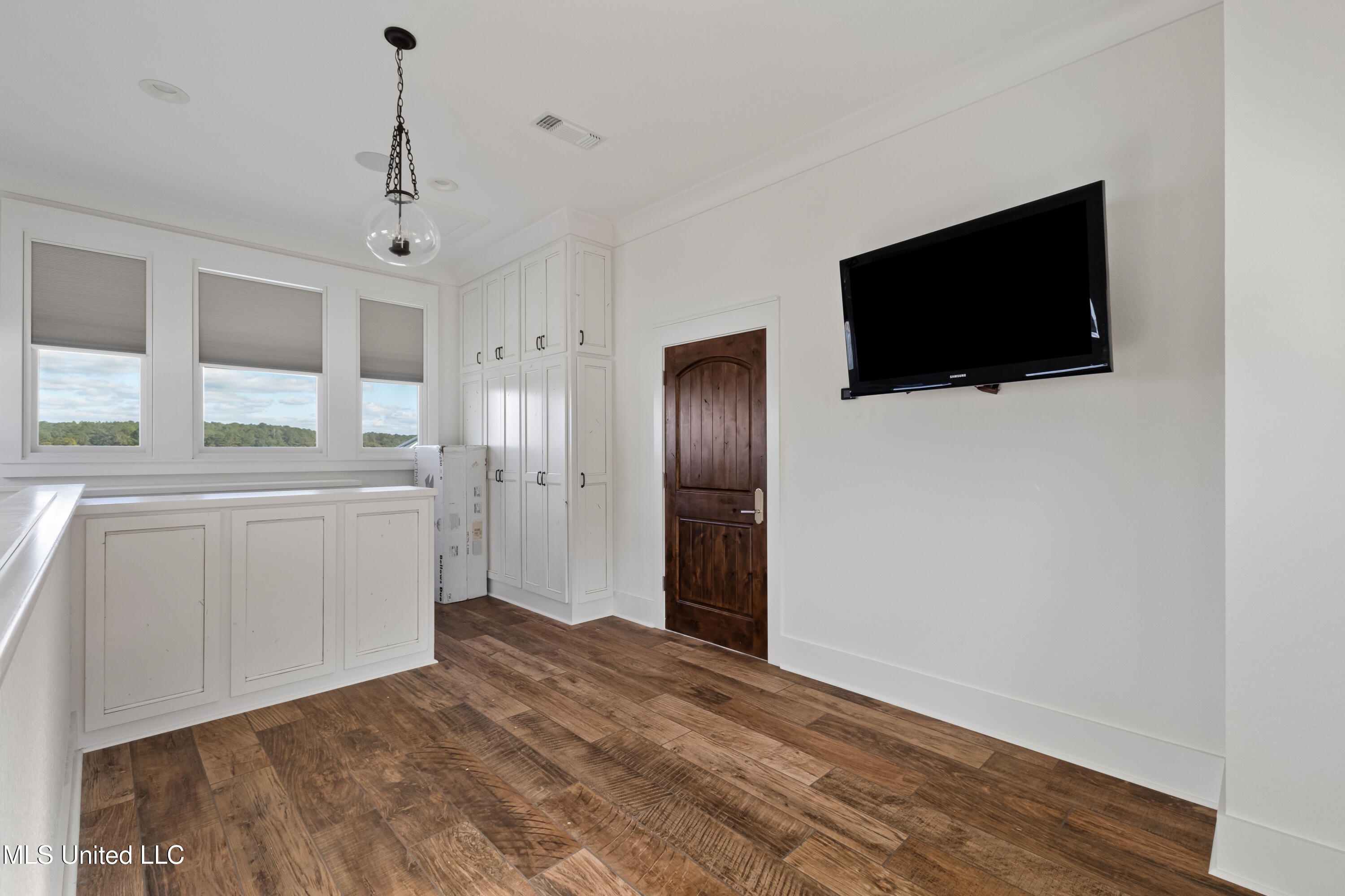 59 Log Wagon Trail Property Photo 34