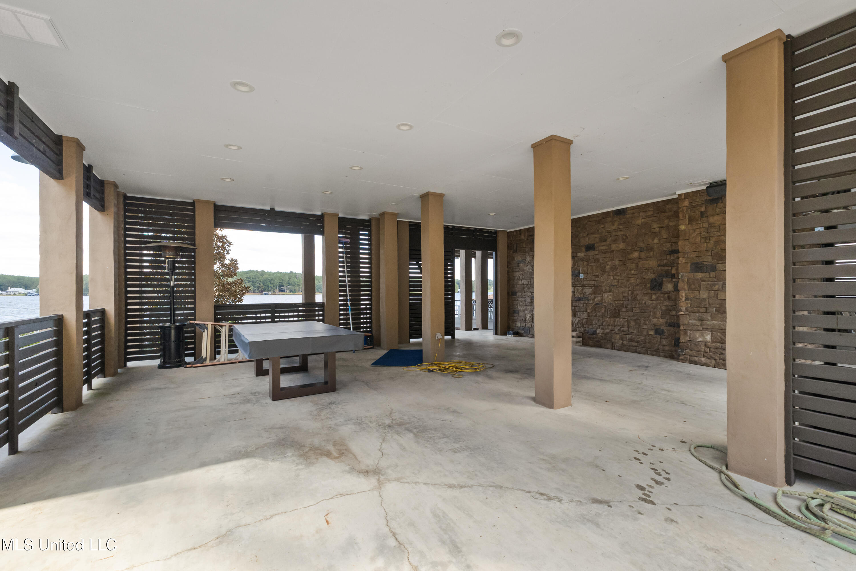 59 Log Wagon Trail Property Photo 38