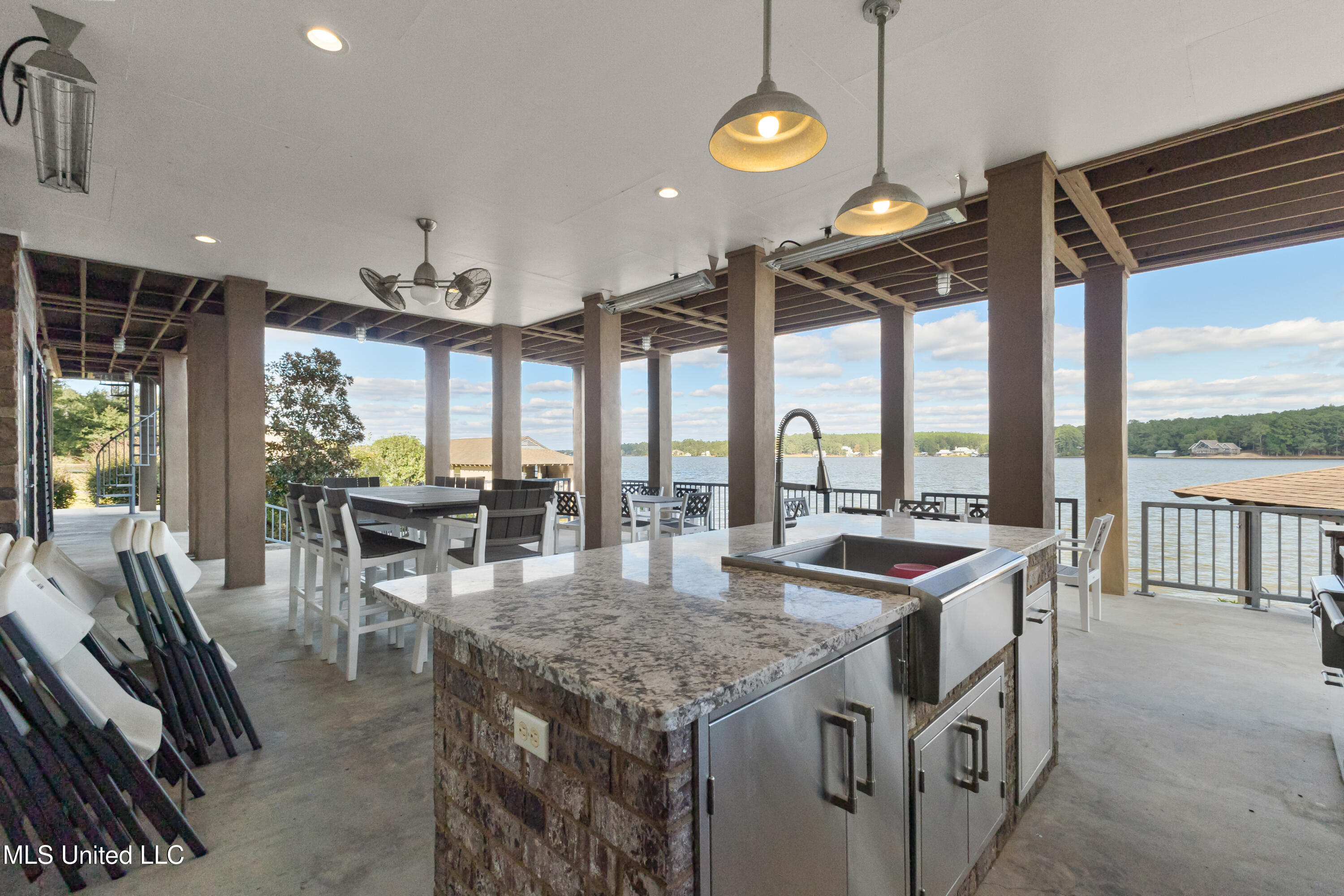 59 Log Wagon Trail Property Photo 41