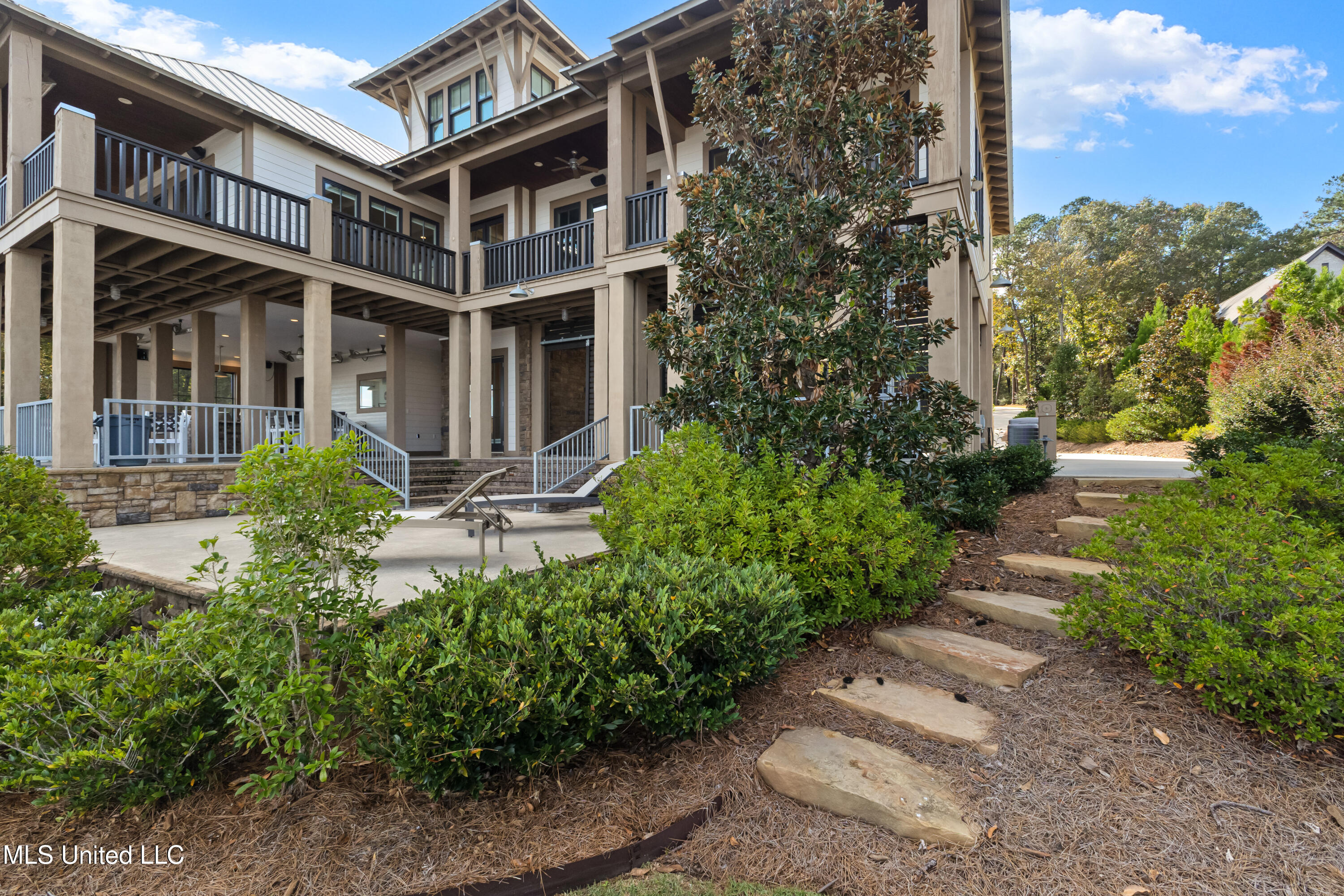 59 Log Wagon Trail Property Photo 48