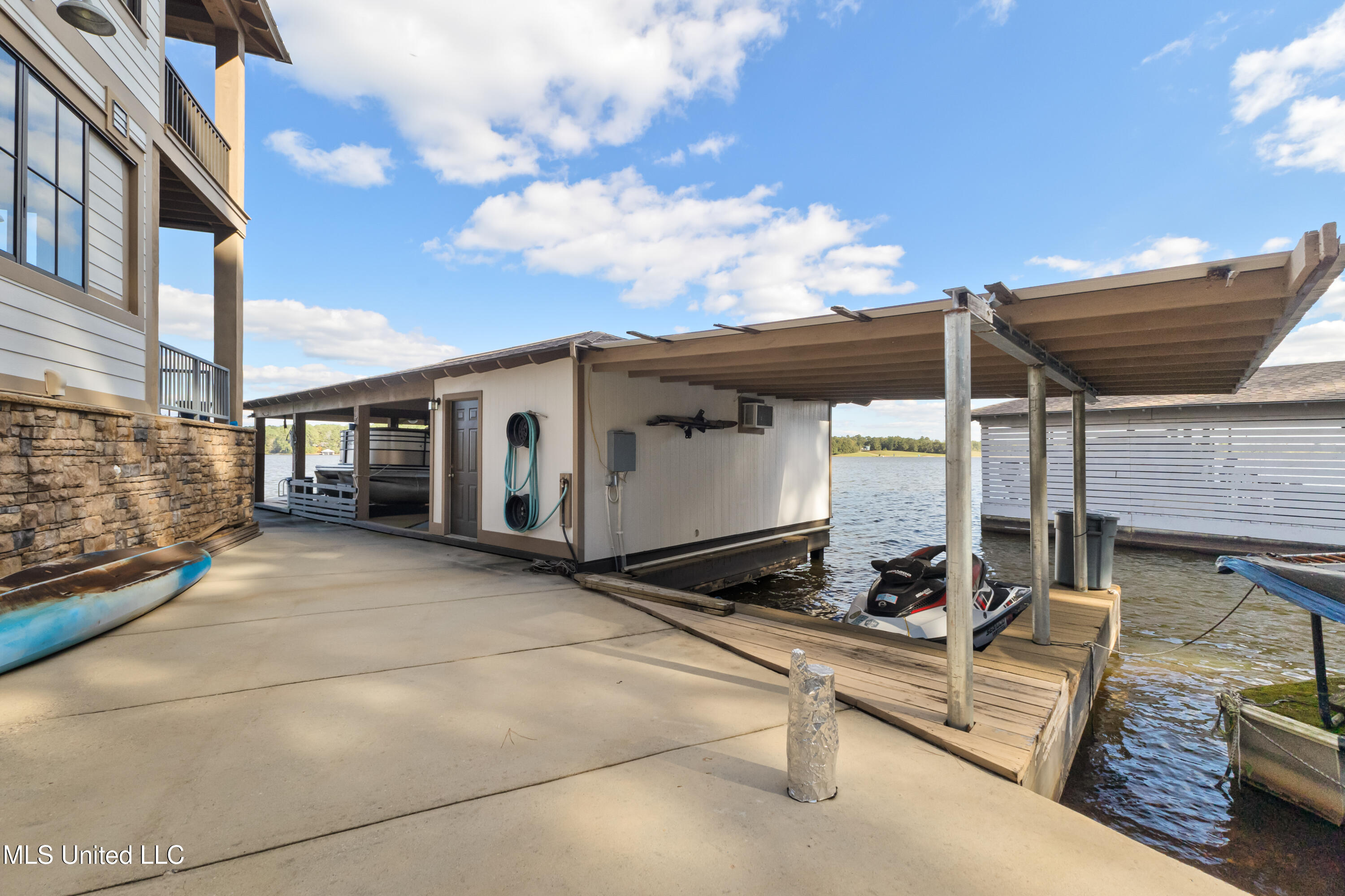 59 Log Wagon Trail Property Photo 55