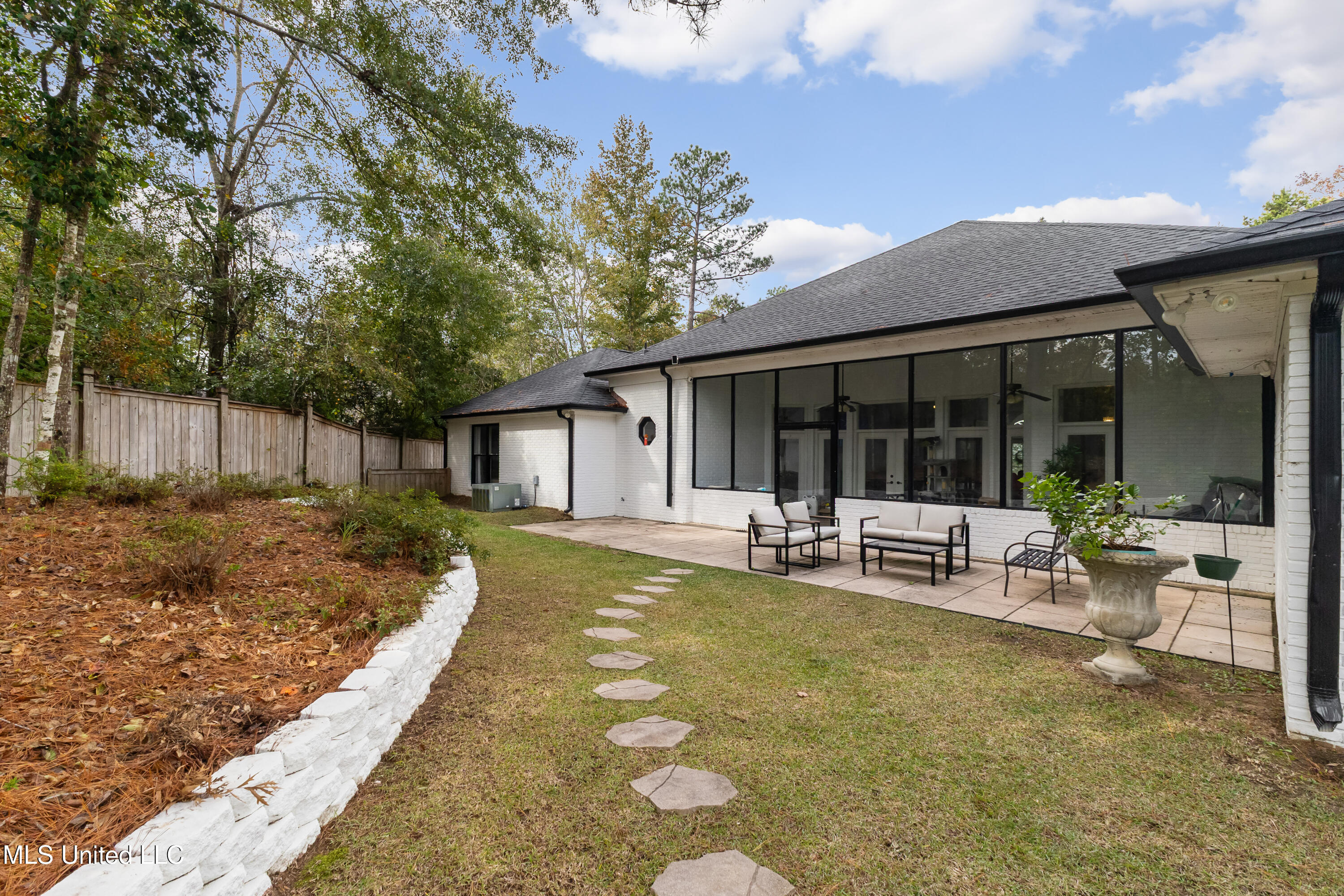 49 Canebrake Boulevard Property Photo 45