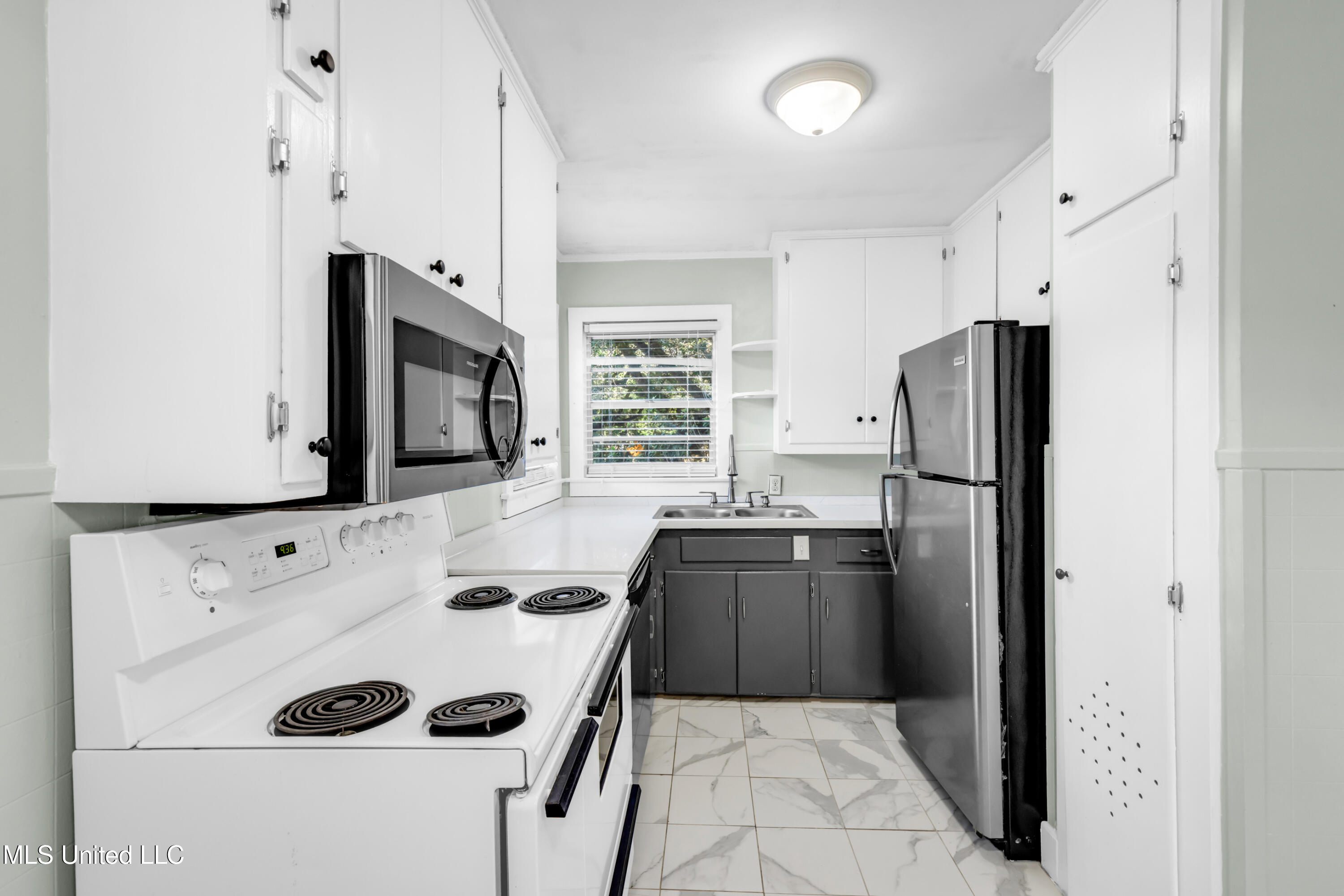 921 Wanda Place Property Photo 12