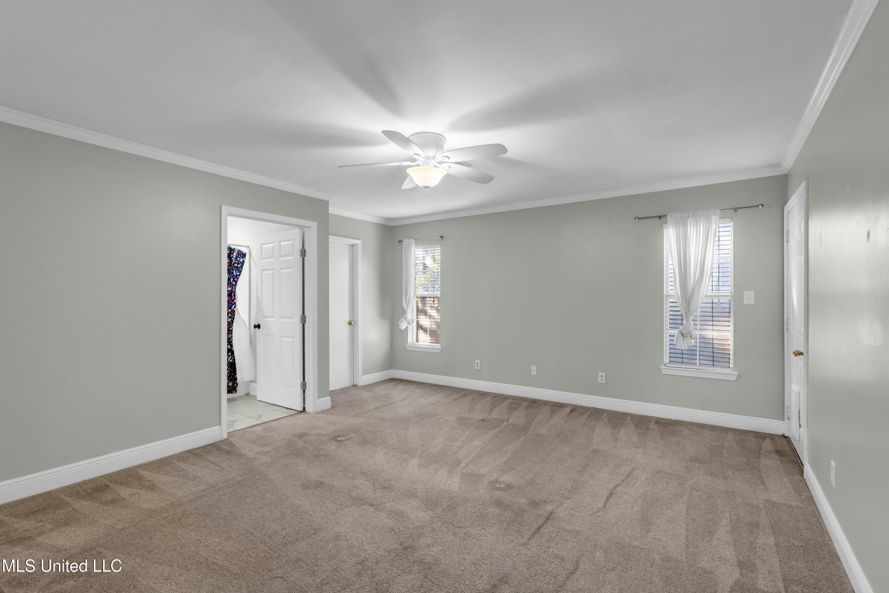 921 Wanda Place Property Photo 17