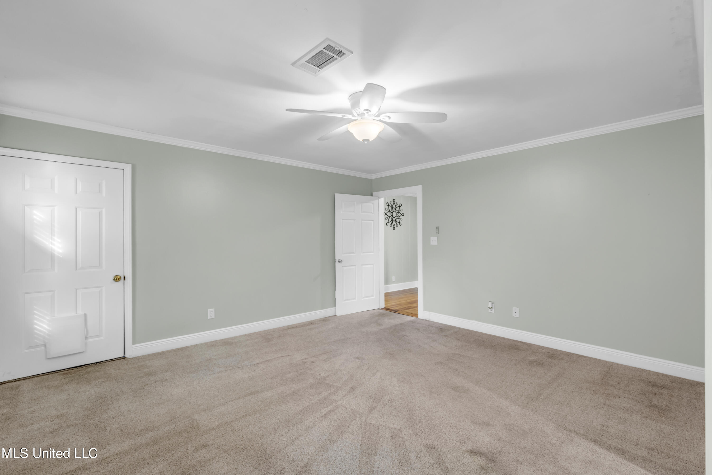 921 Wanda Place Property Photo 19