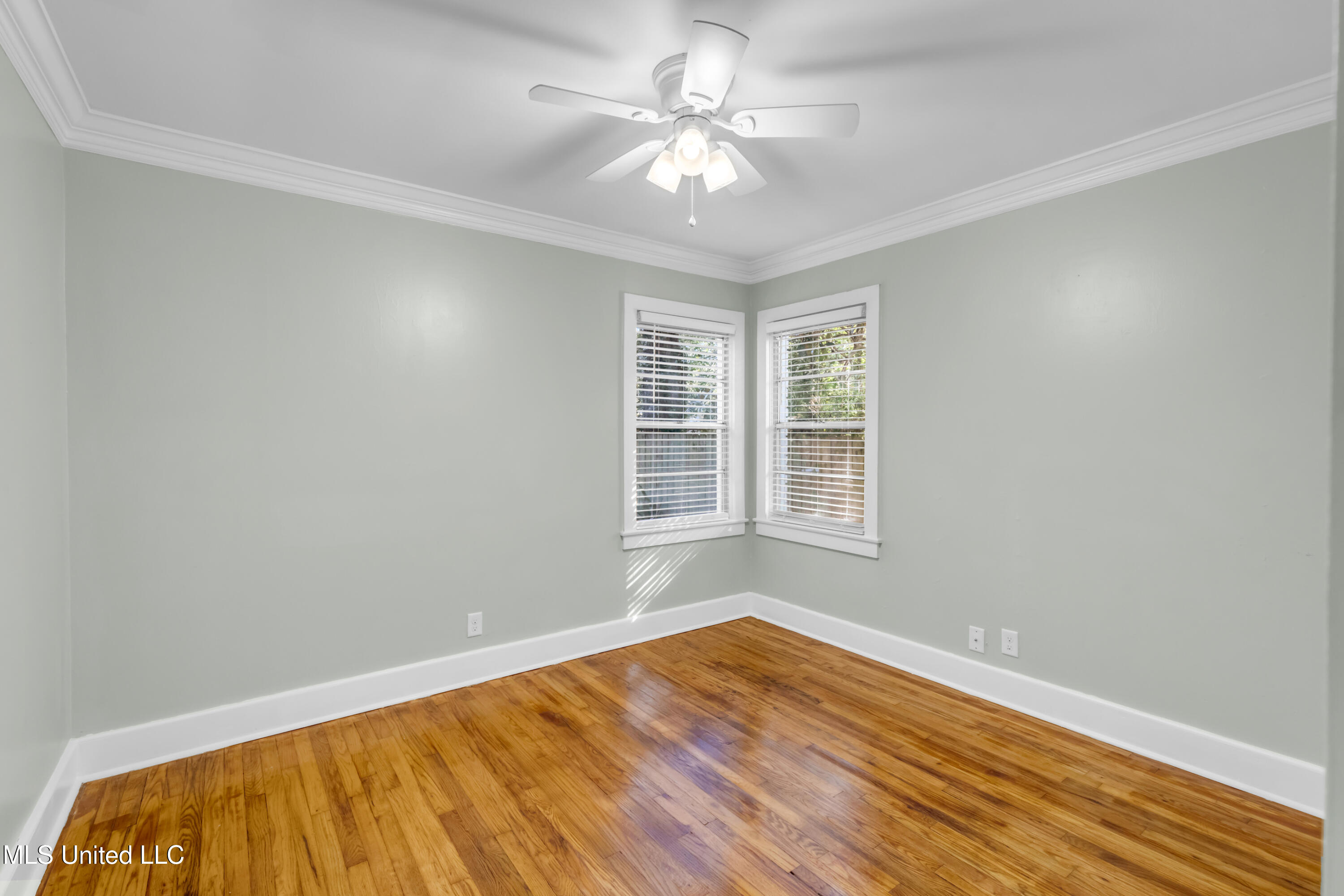 921 Wanda Place Property Photo 21