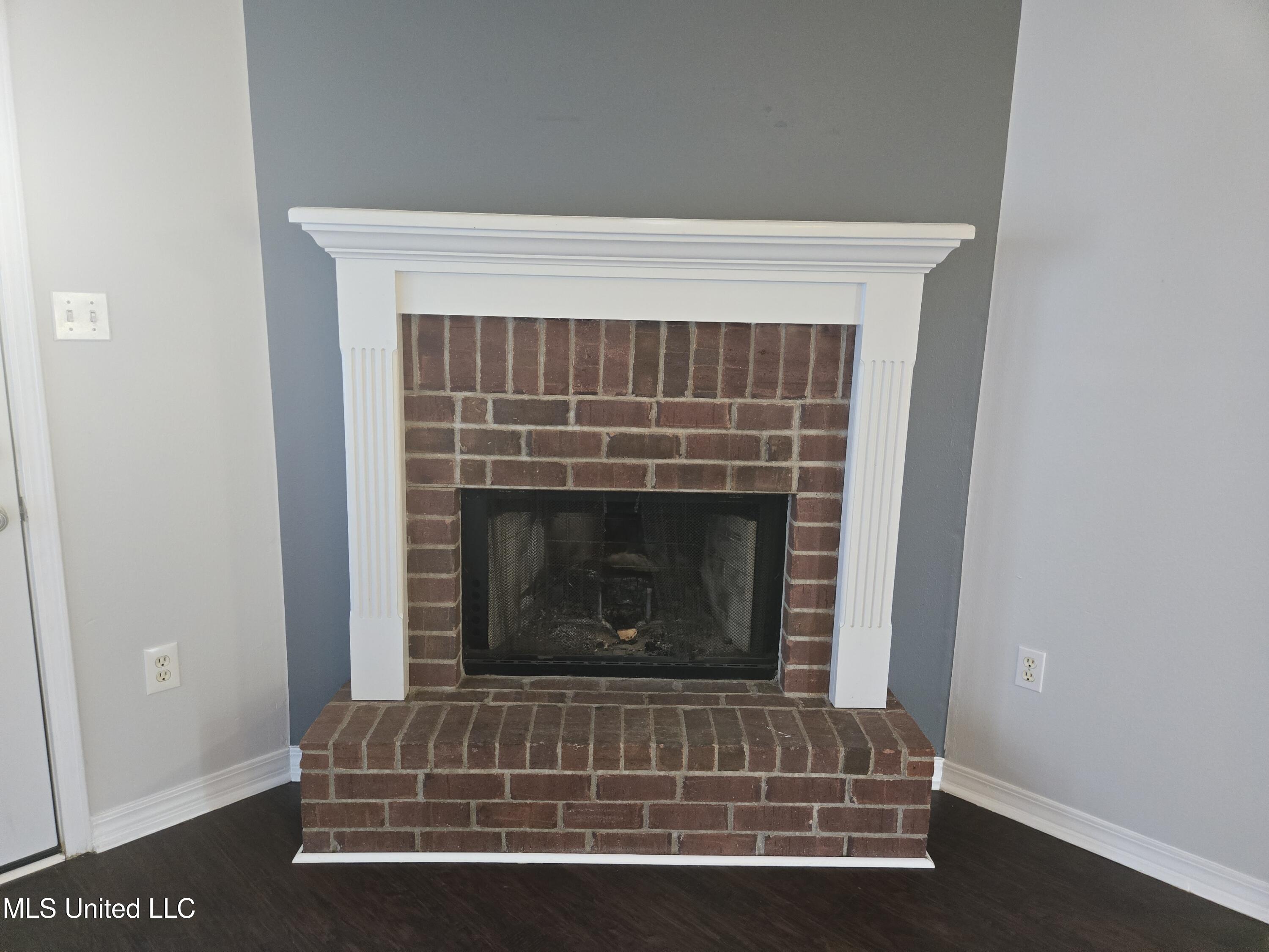 14226 Sweetgum Court Property Photo 4