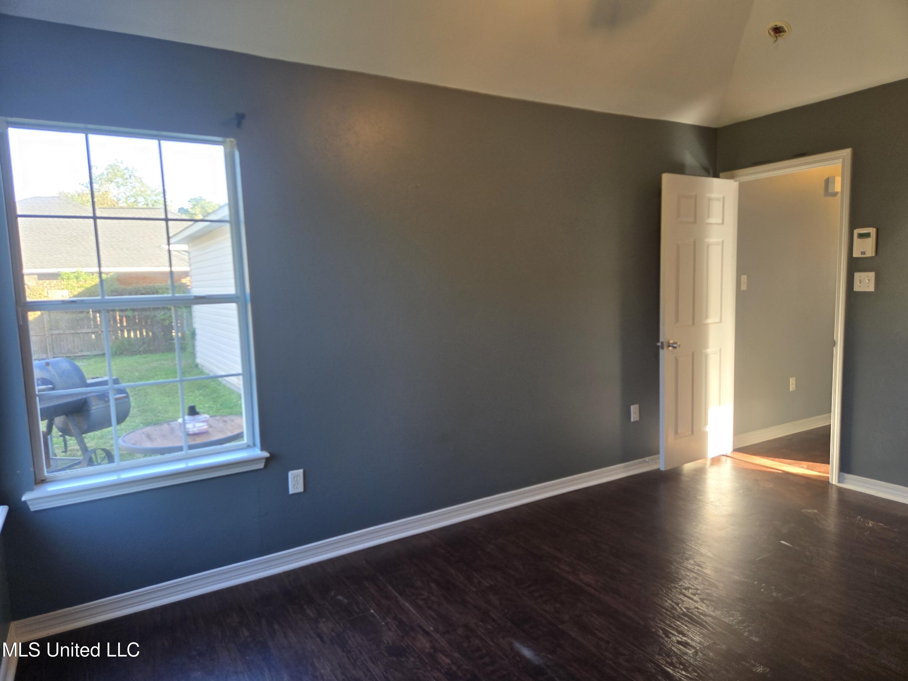 14226 Sweetgum Court Property Photo 9