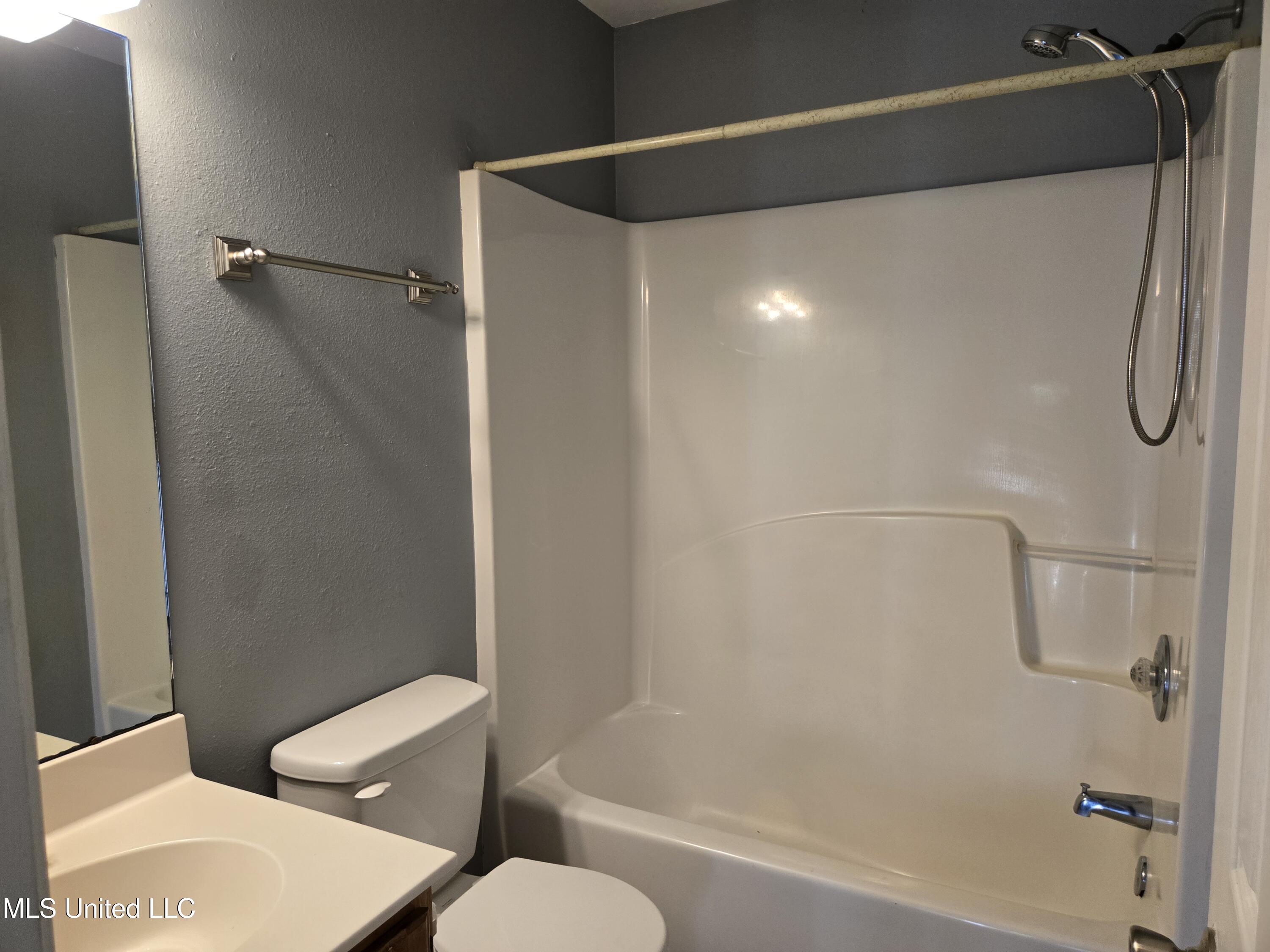 14226 Sweetgum Court Property Photo 17