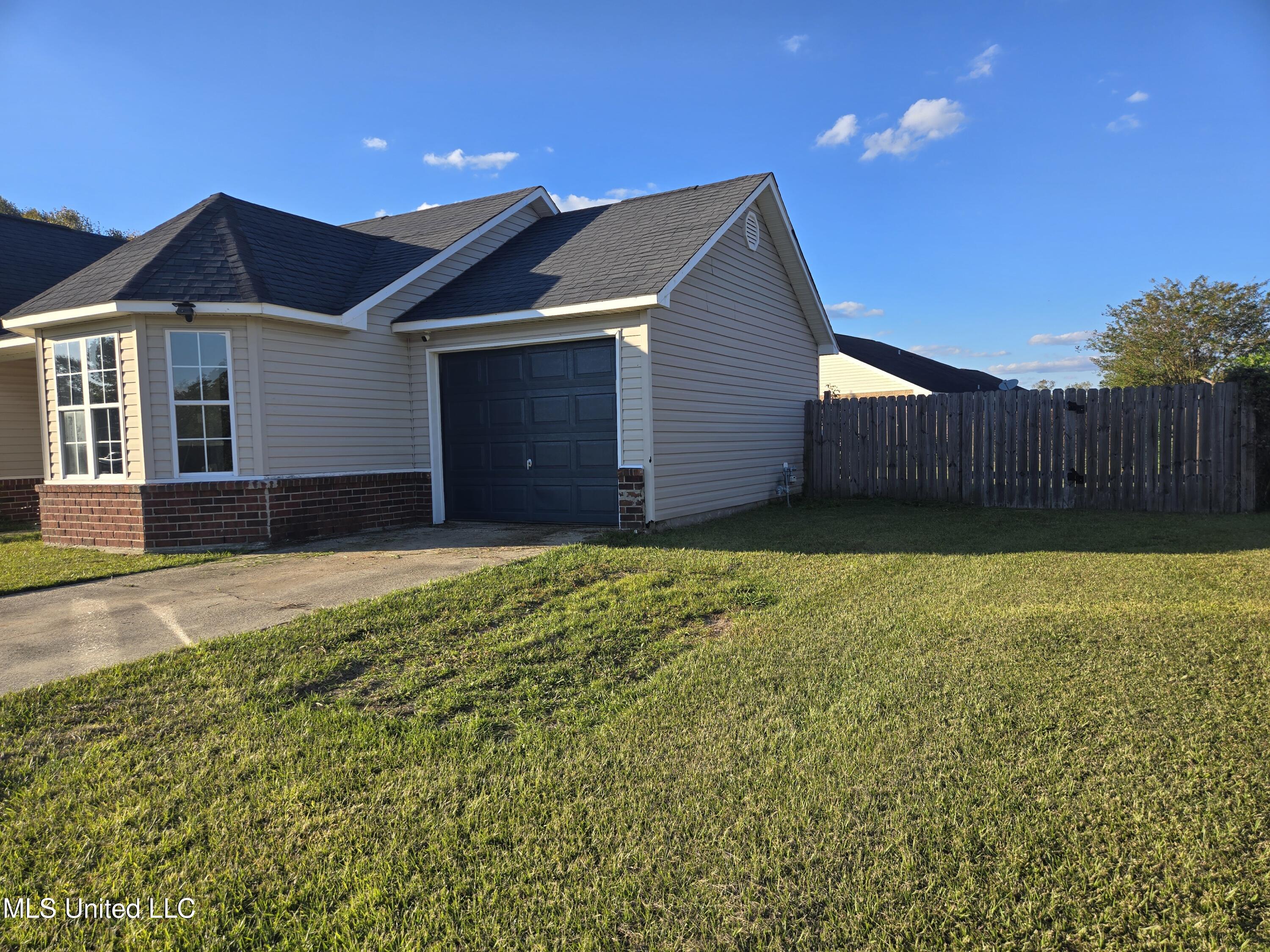 14226 Sweetgum Court Property Photo 19