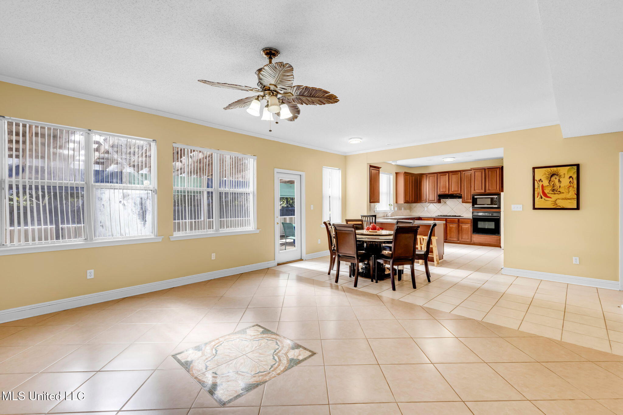 4608 Pinehaven Drive Property Photo 11