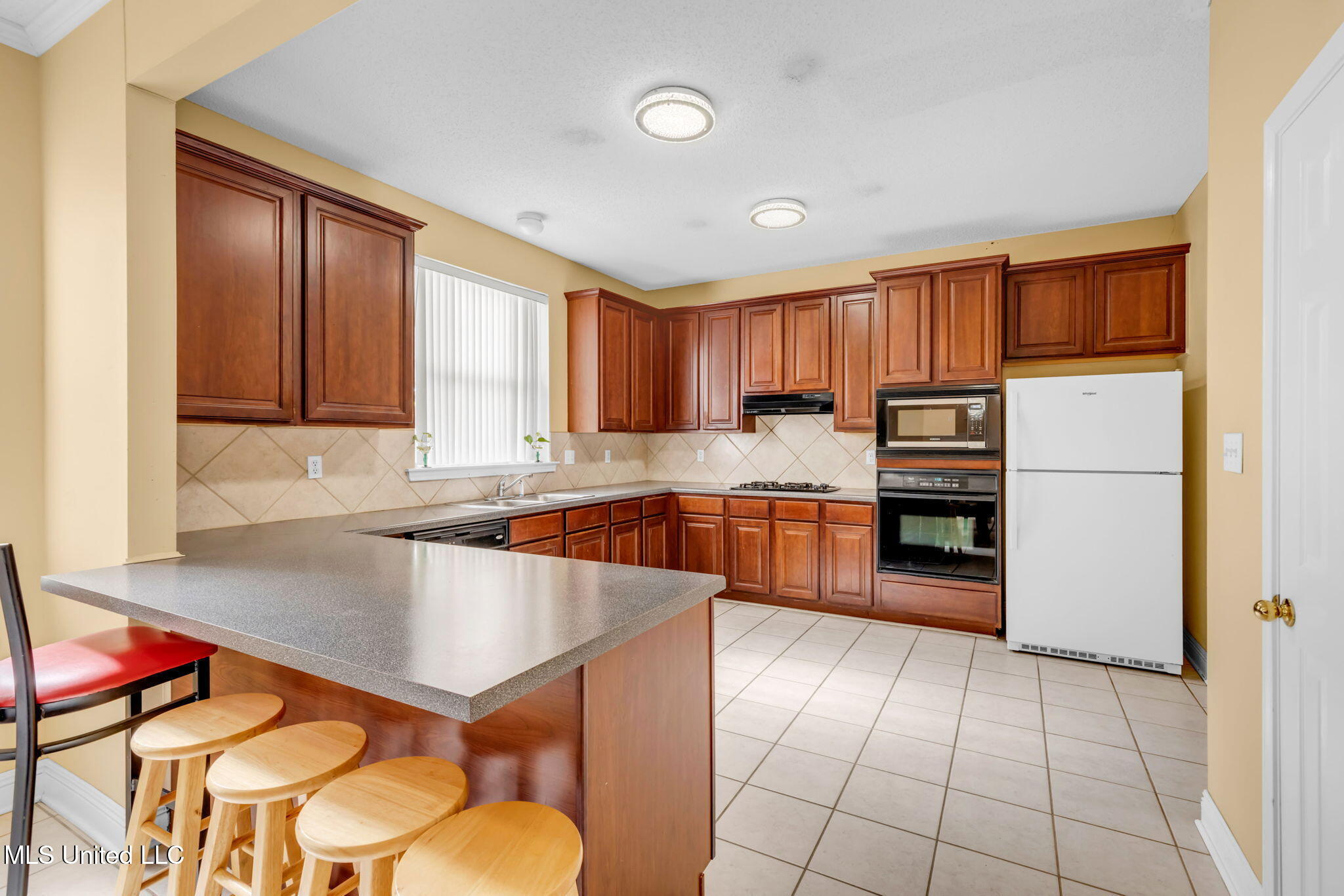 4608 Pinehaven Drive Property Photo 13
