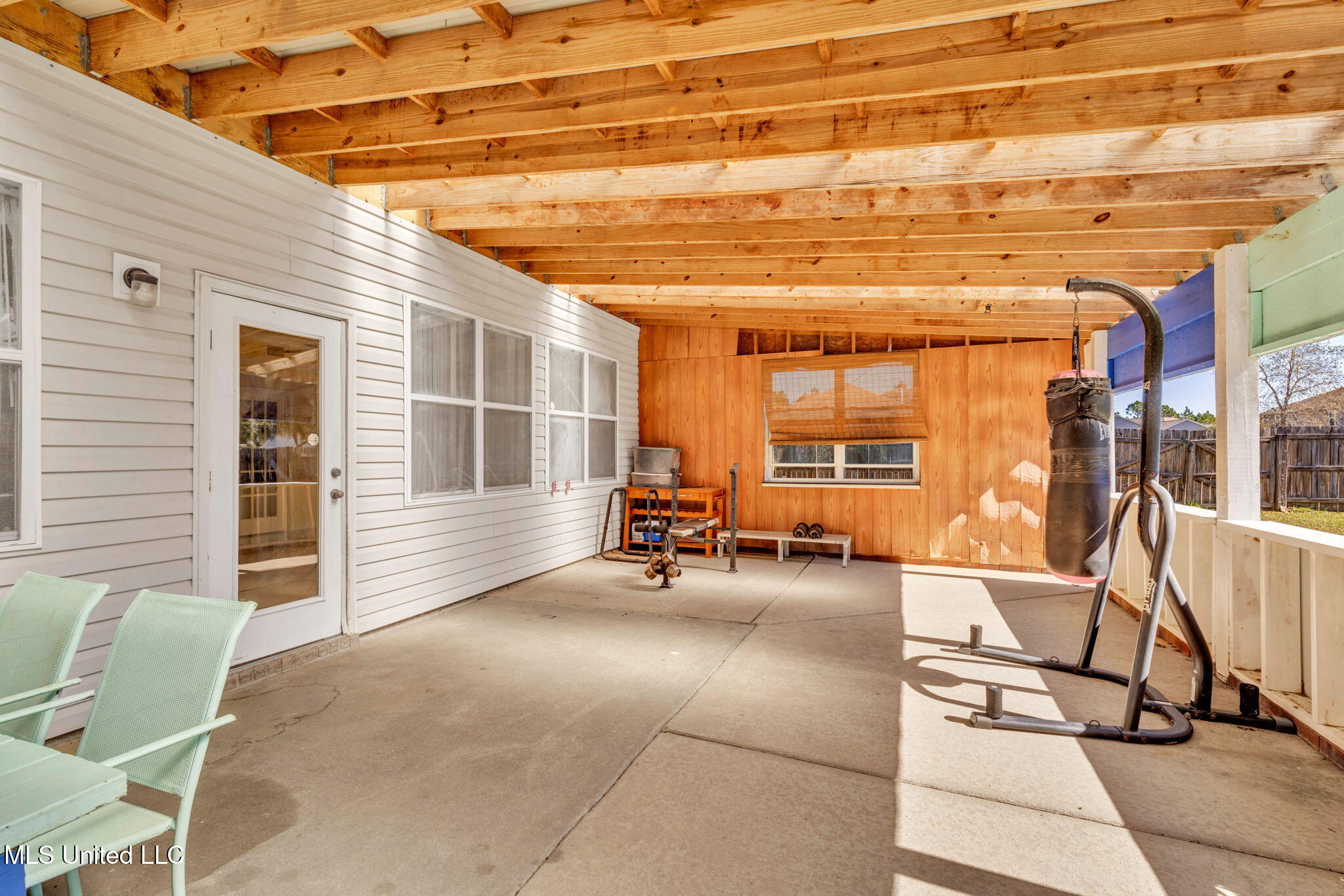 4608 Pinehaven Drive Property Photo 23