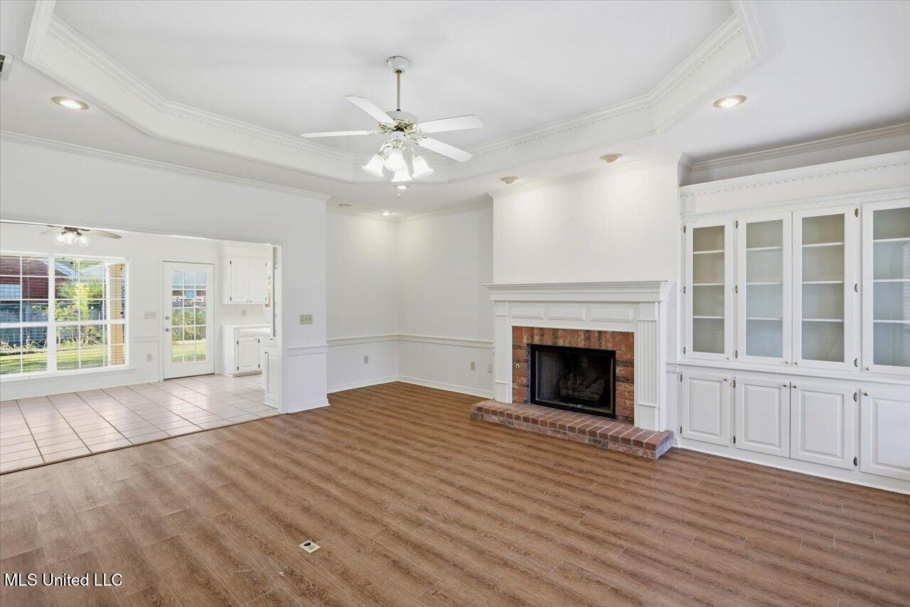 301 Garden Drive Property Photo 3