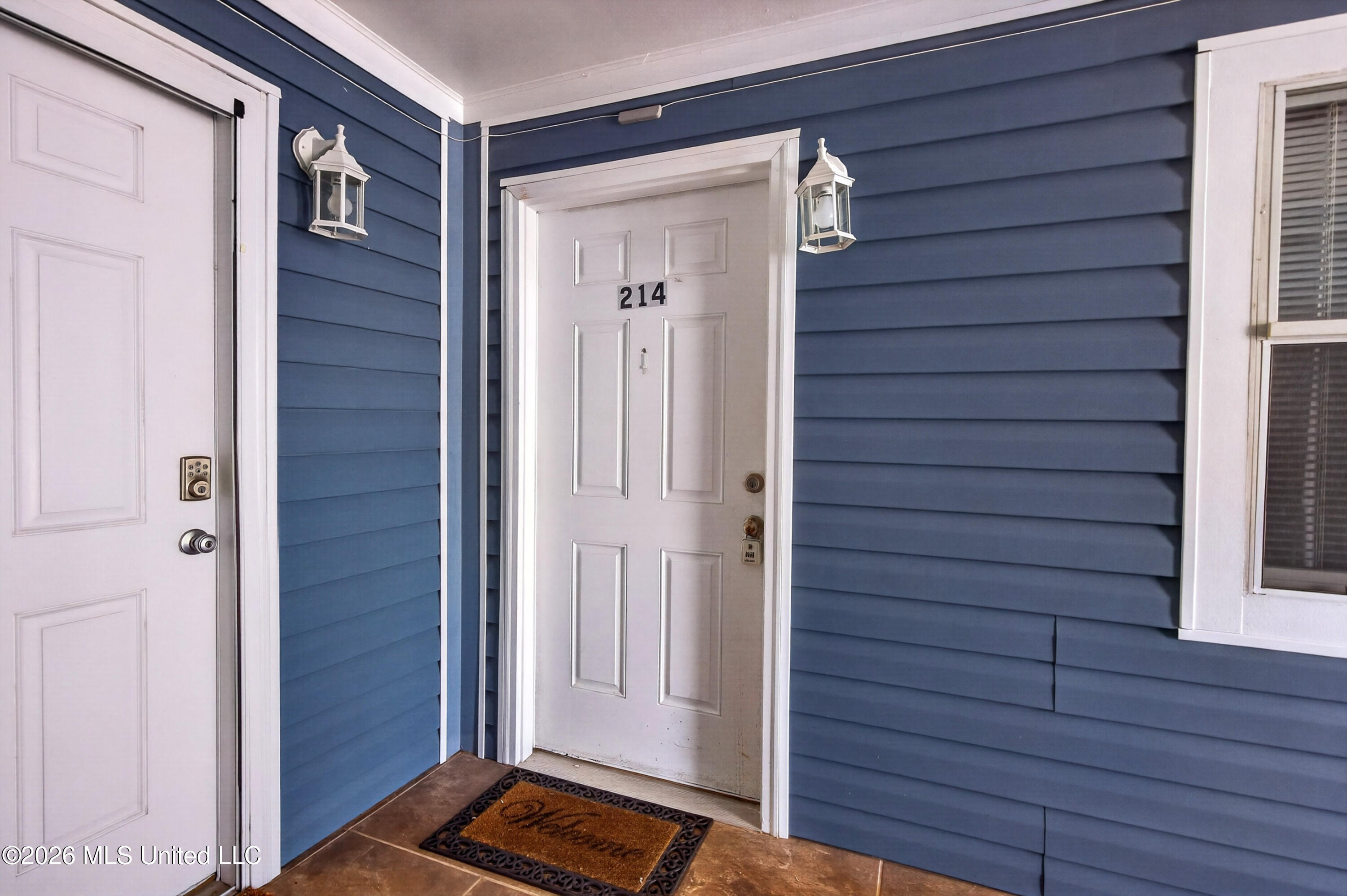 1282 Beach Boulevard Property Photo 1
