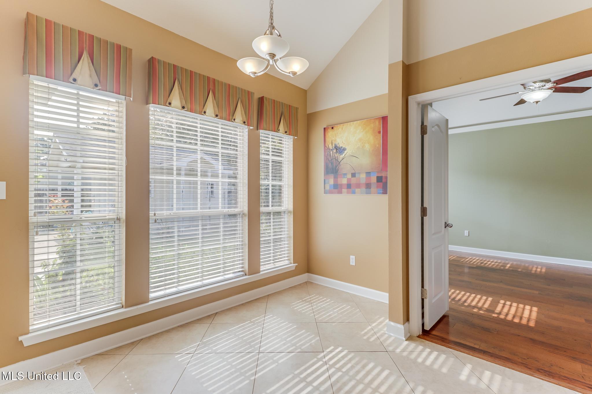 7621 Falcon Circle Property Photo 9