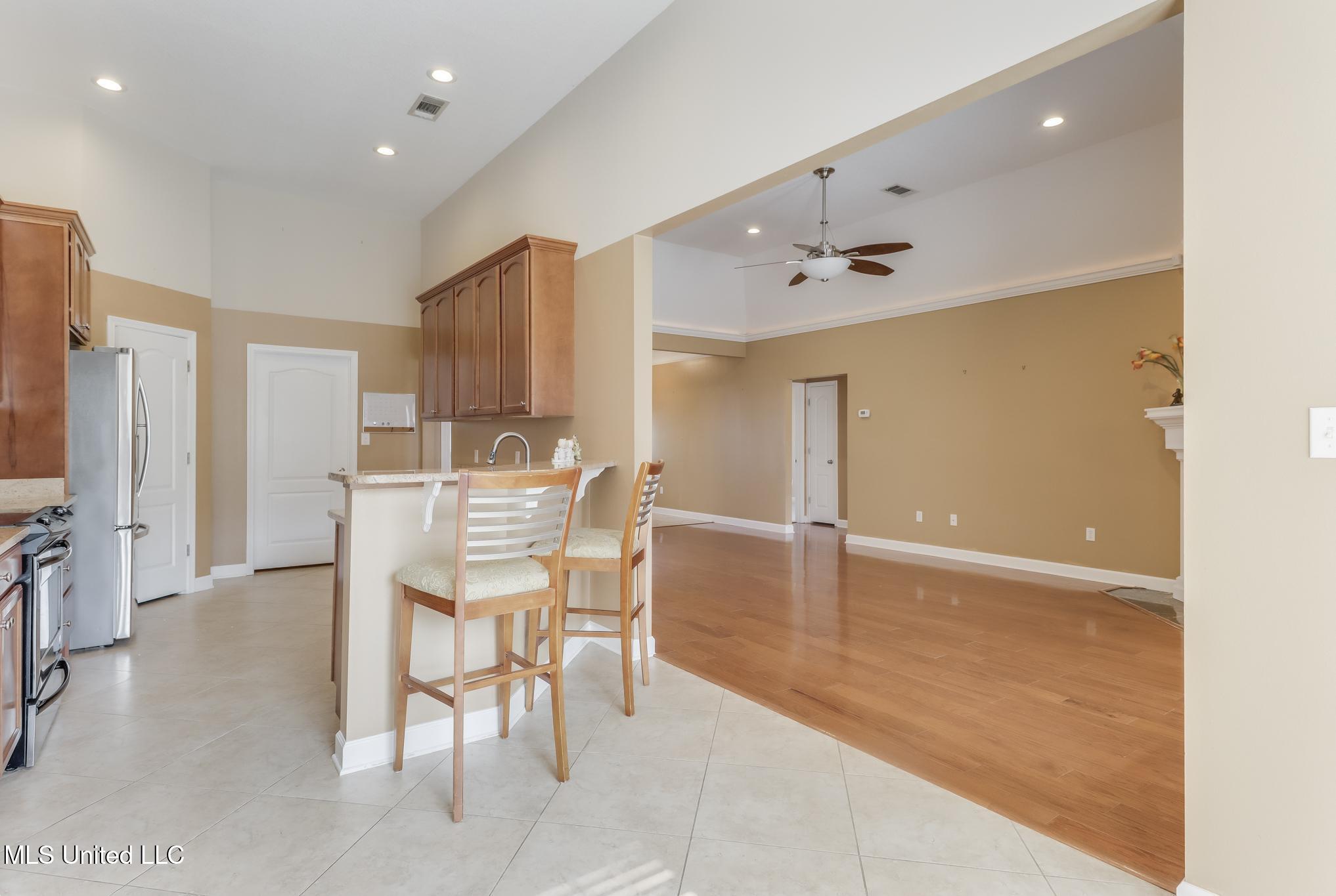 7621 Falcon Circle Property Photo 10