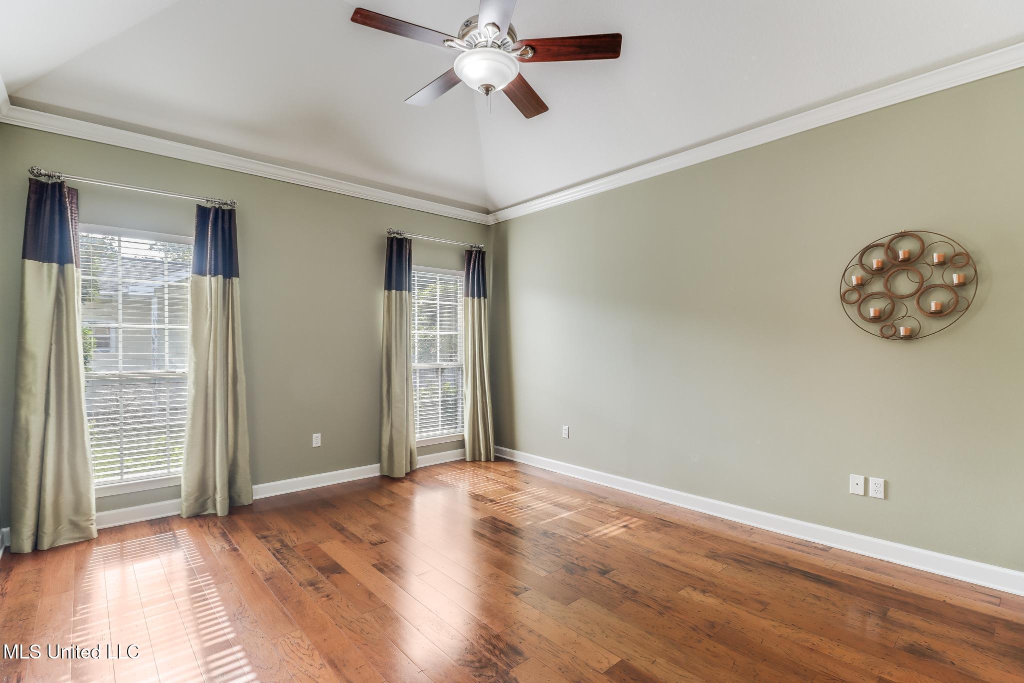 7621 Falcon Circle Property Photo 14