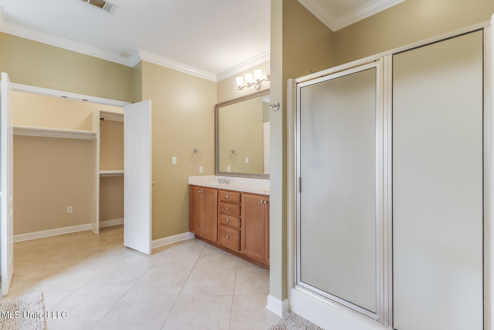 7621 Falcon Circle Property Photo 16