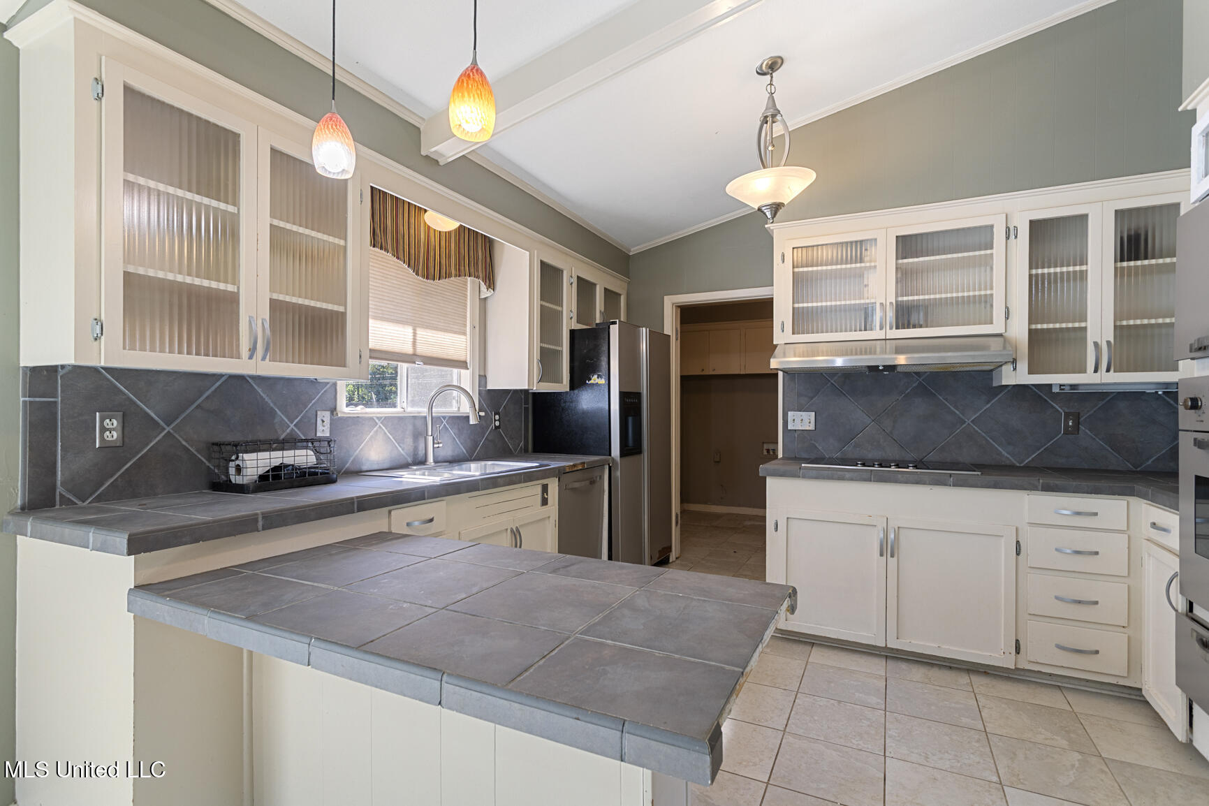 5107 Venetian Way Property Photo 9