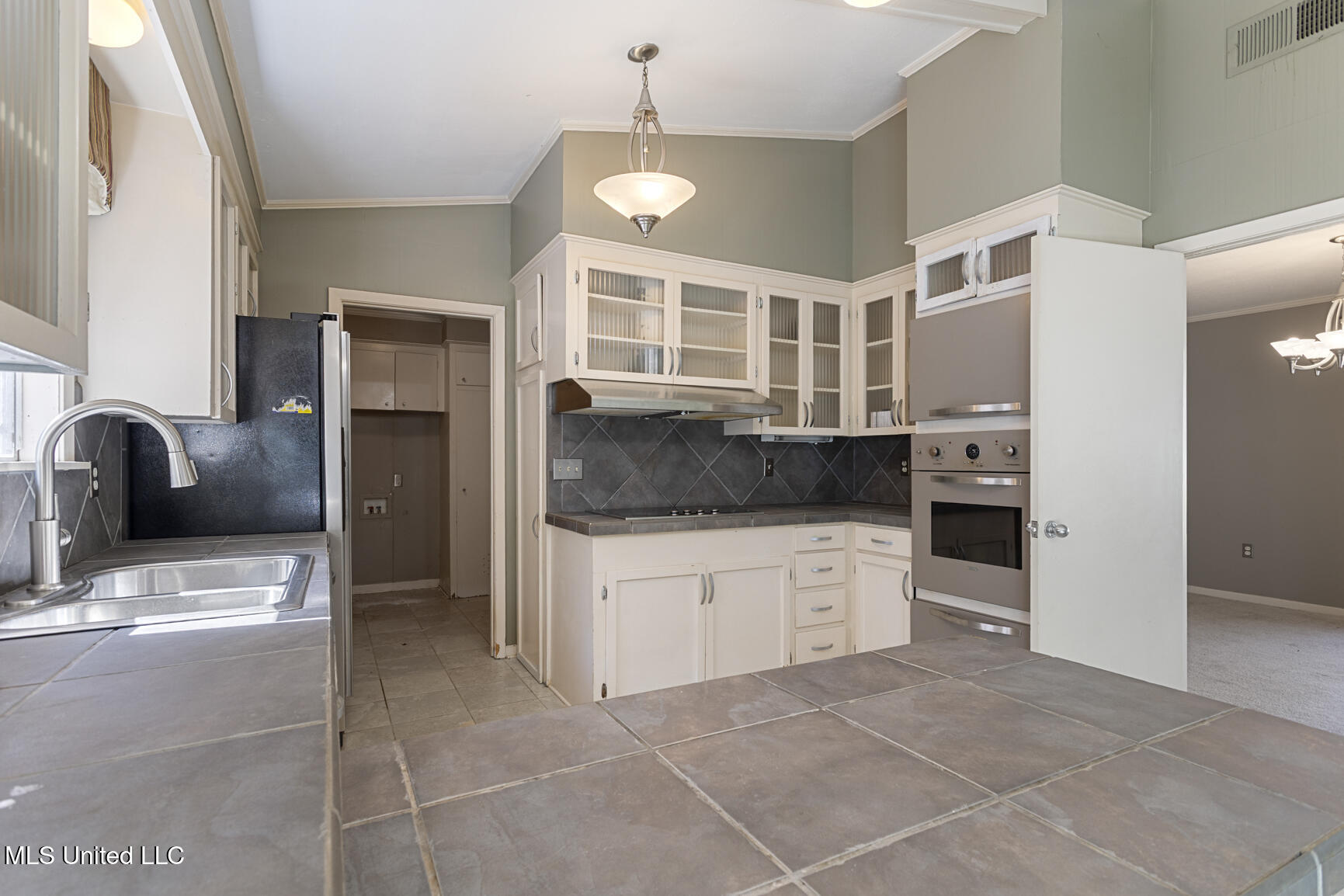 5107 Venetian Way Property Photo 10