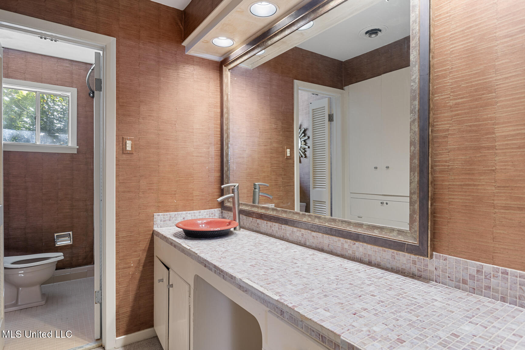 5107 Venetian Way Property Photo 14