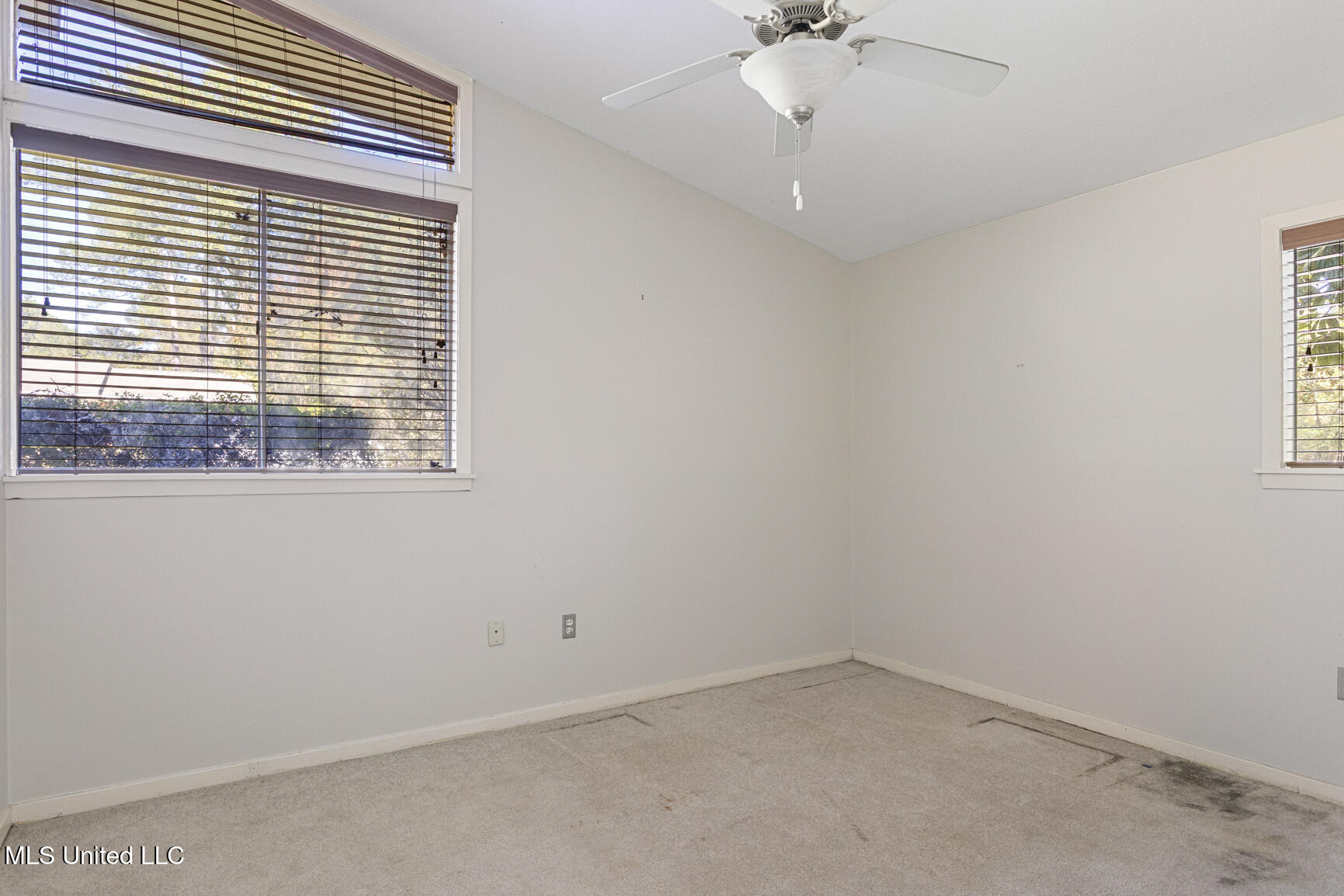 5107 Venetian Way Property Photo 17