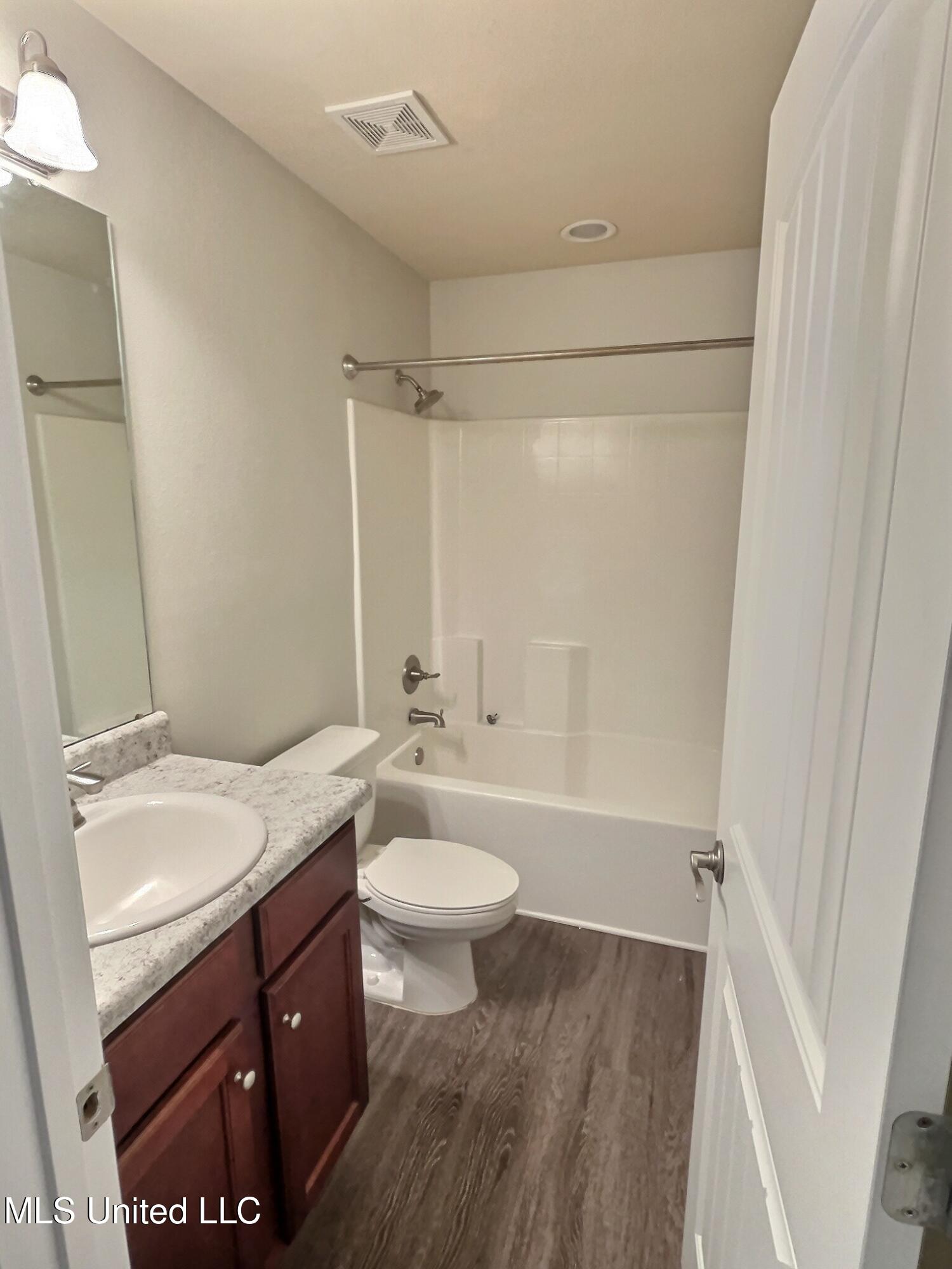 14139 Hudson Krohn Road Property Photo 5