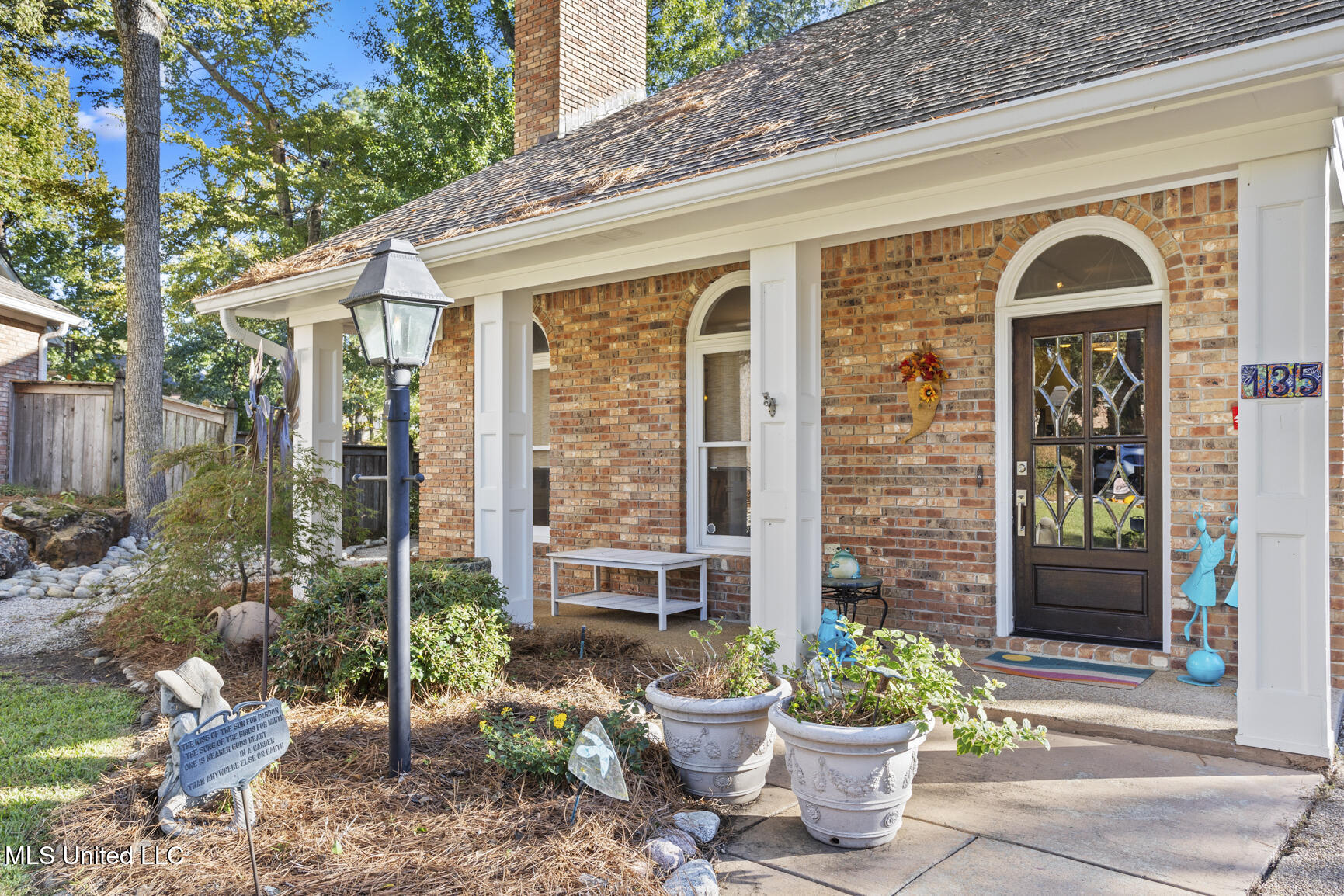 135 Winter Teal Place Property Photo 2